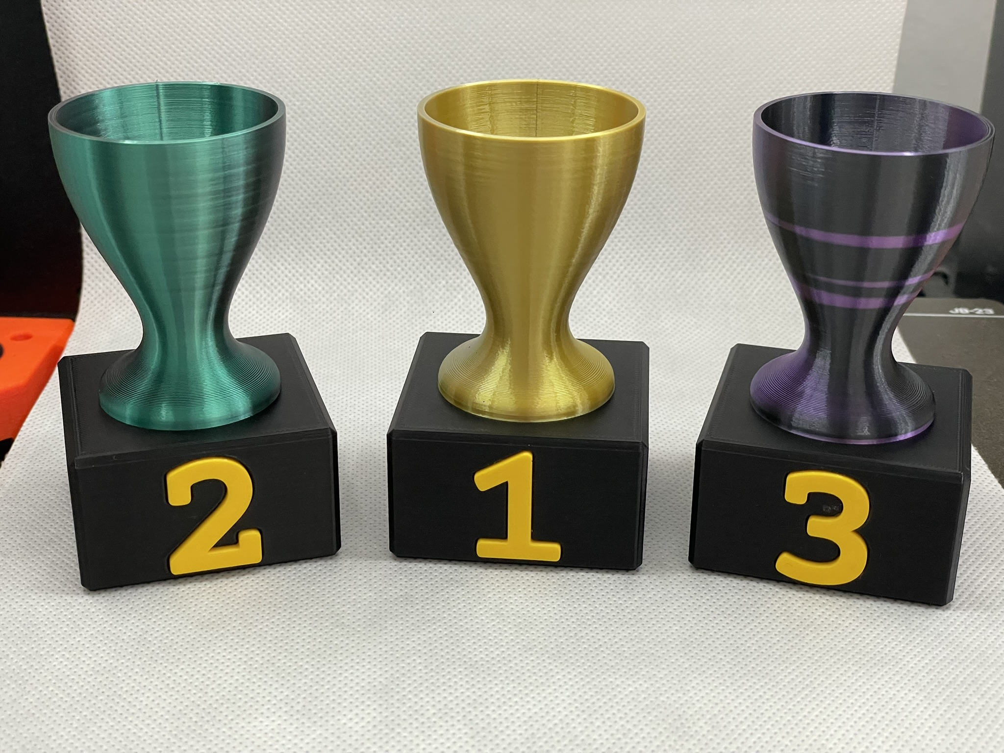 Simple trophy cup / jednoduchý pohár
