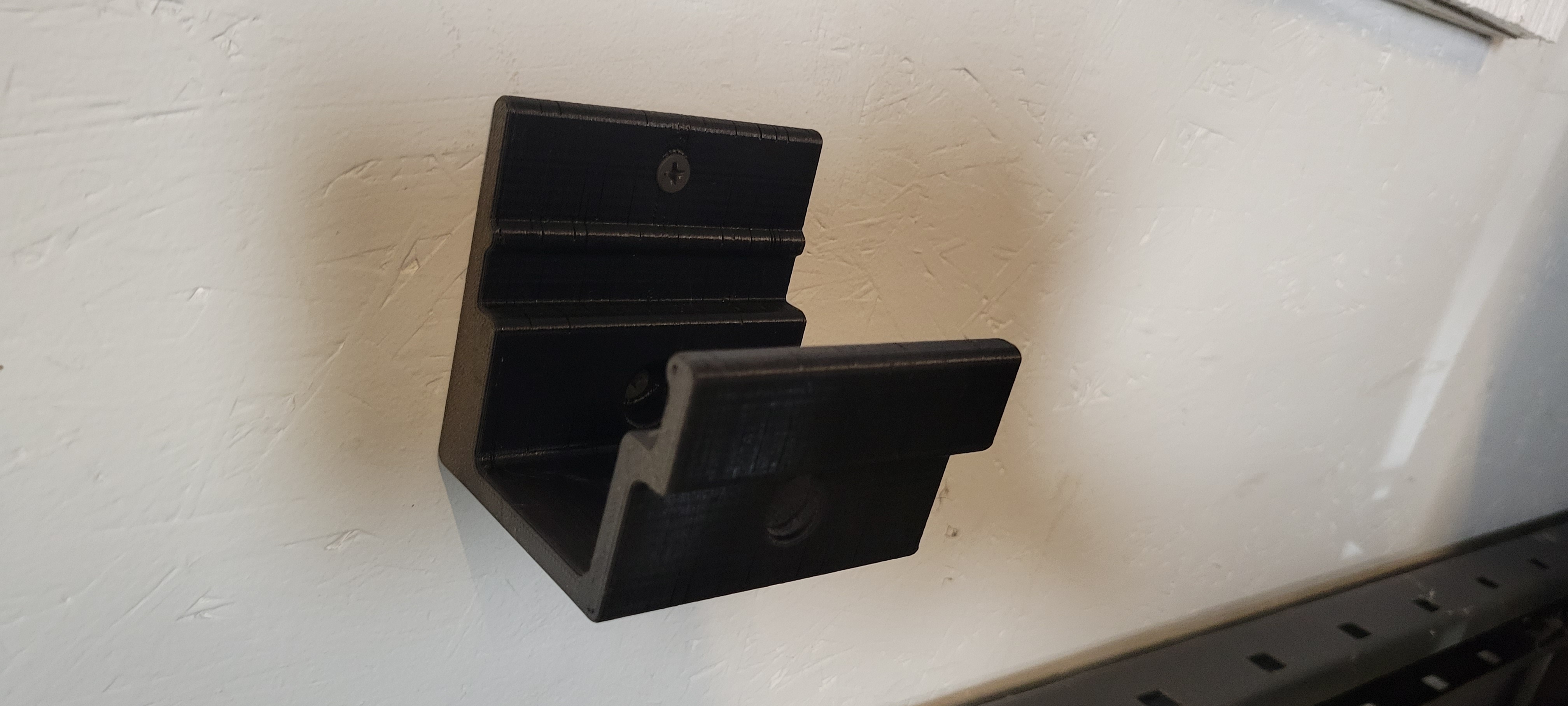 Miniatura 2 do modelo 3D Bug-A-Salt Wall Mount