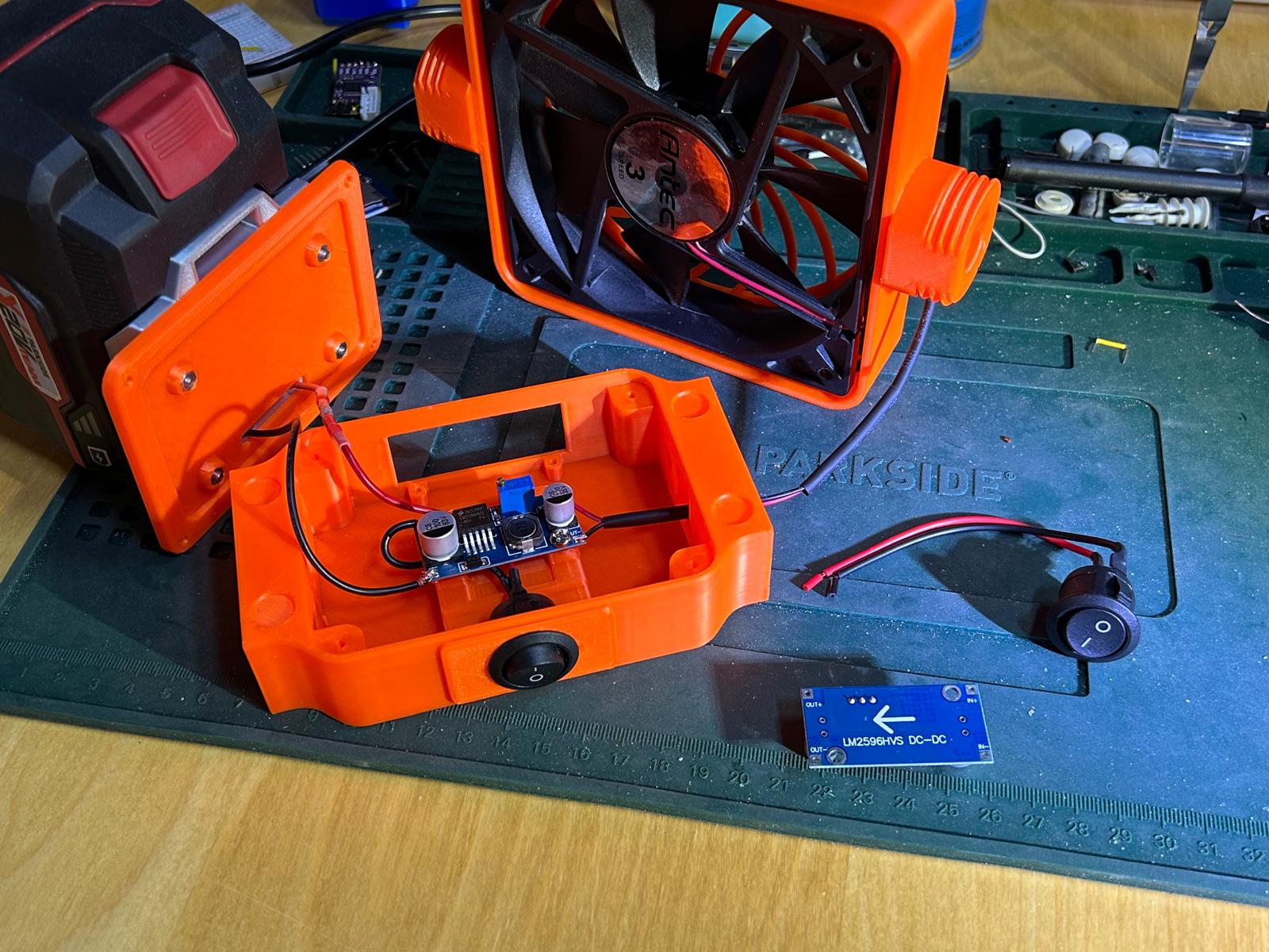 Base and back plate for Modular Desk Fan: bigger step down converter and round switch