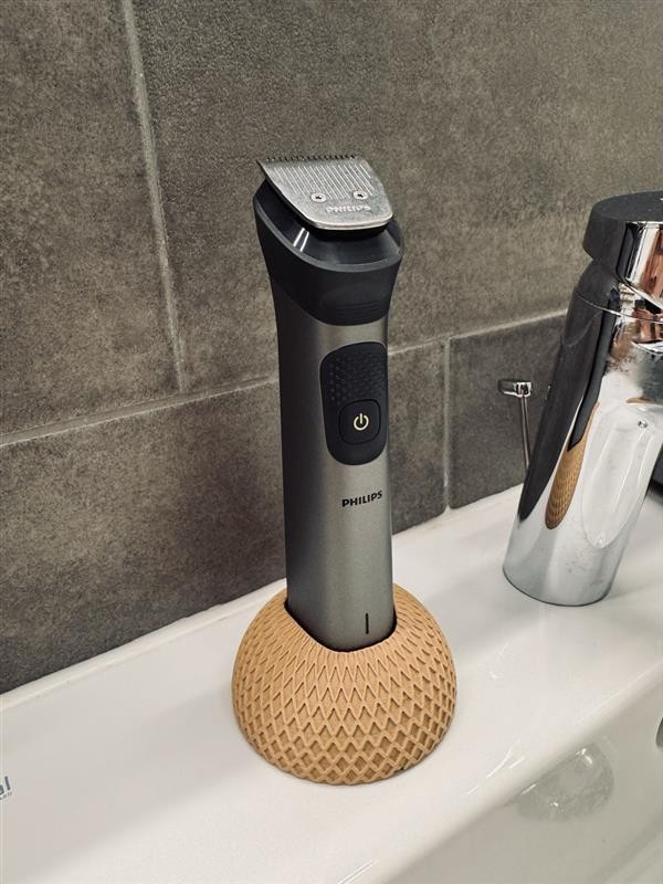 Philips Multigroom Series7000 modern stand