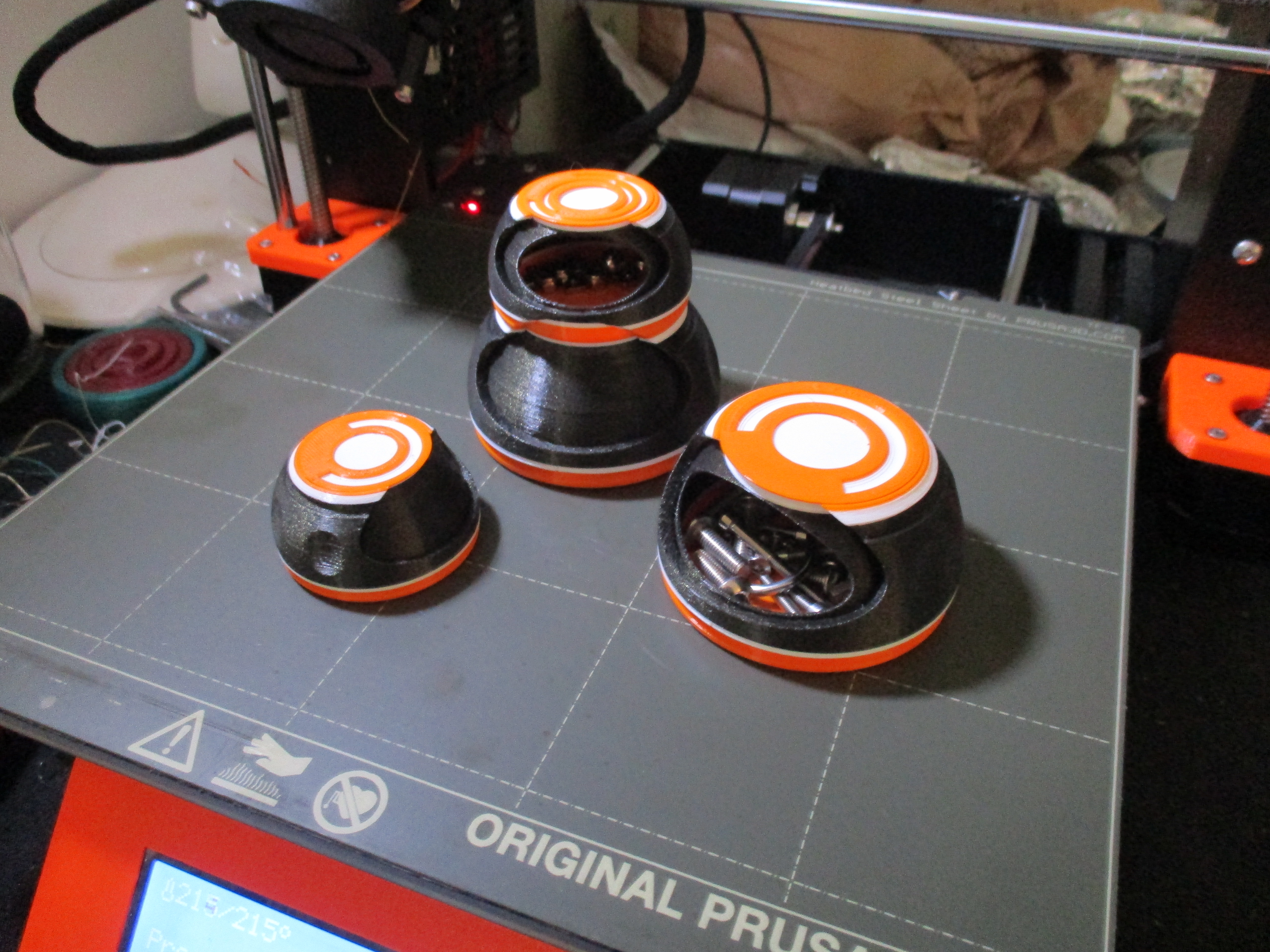 Rotating Round Boxes - Print in place - NoMMU