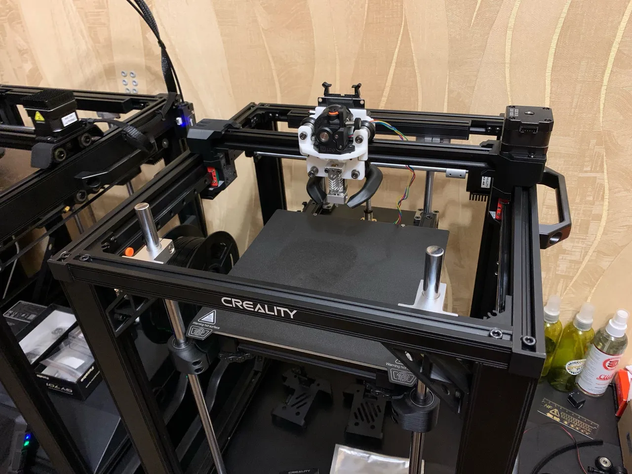 Ender 5 S1 additional bed support (Updated) by MrToToRo