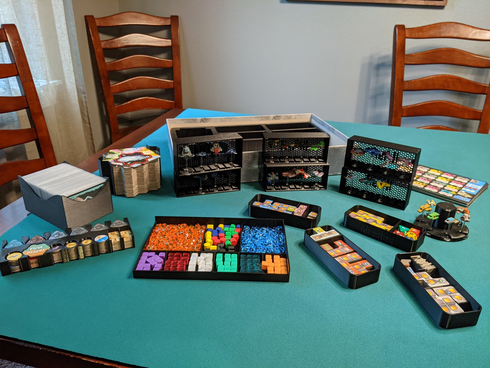 Xia Organizer with all Expansions