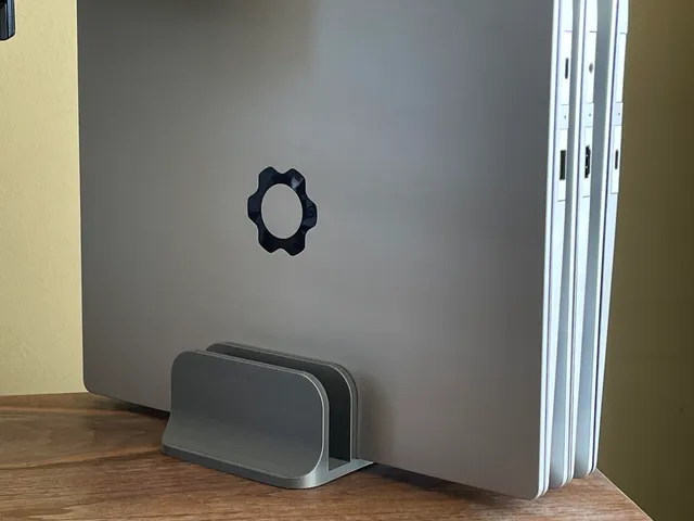 Parametric Vertical Laptop Stand