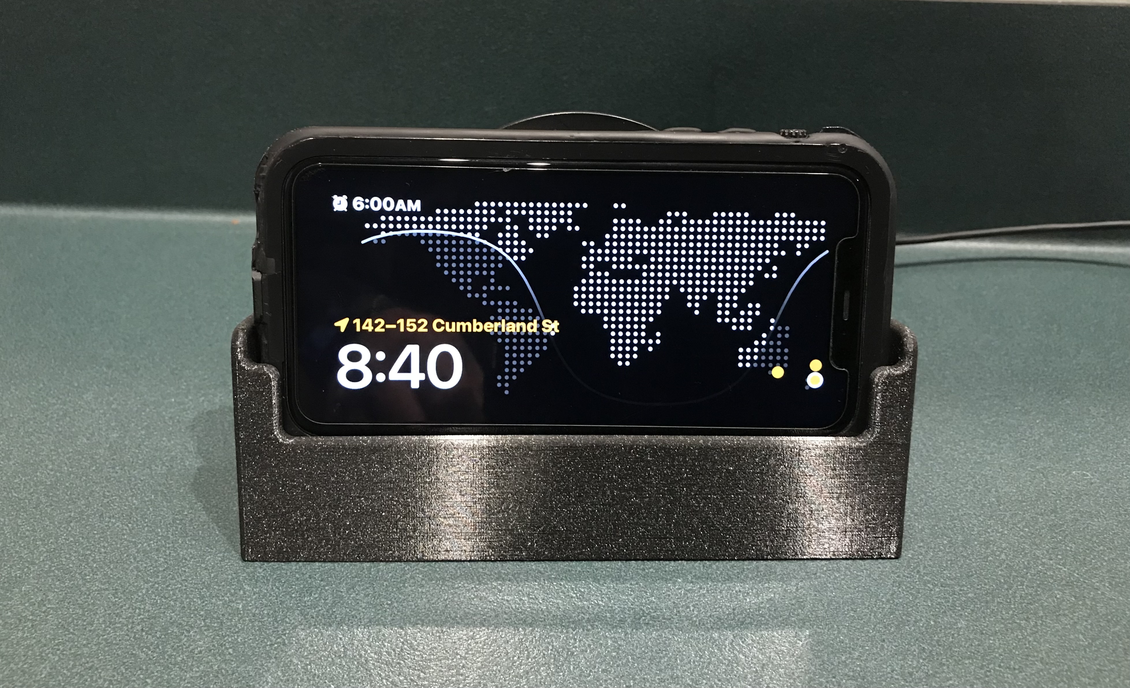 Iphone 11 Horizonal Stand