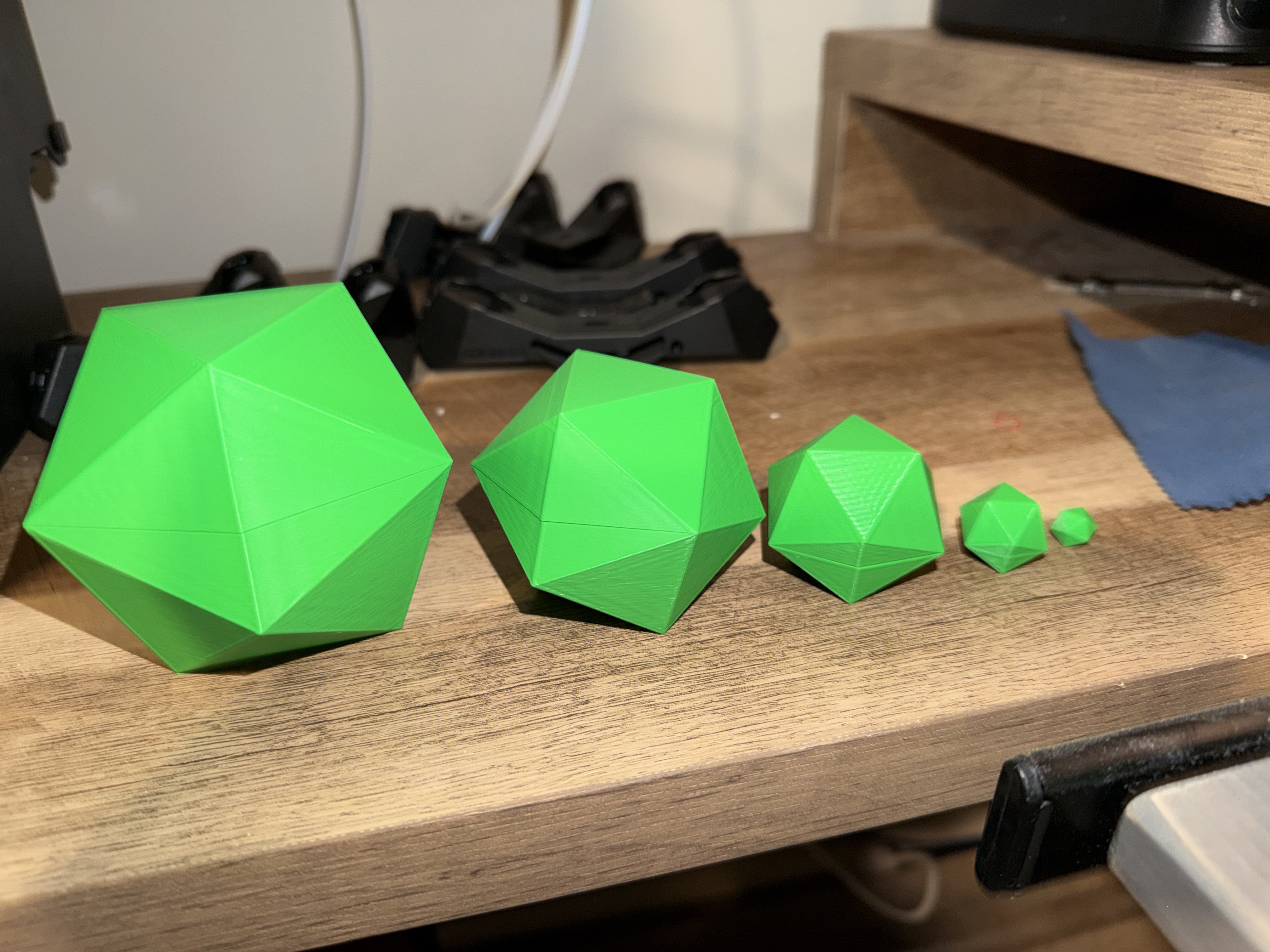 Icosahedron (D20) Matryoshka Blocks
