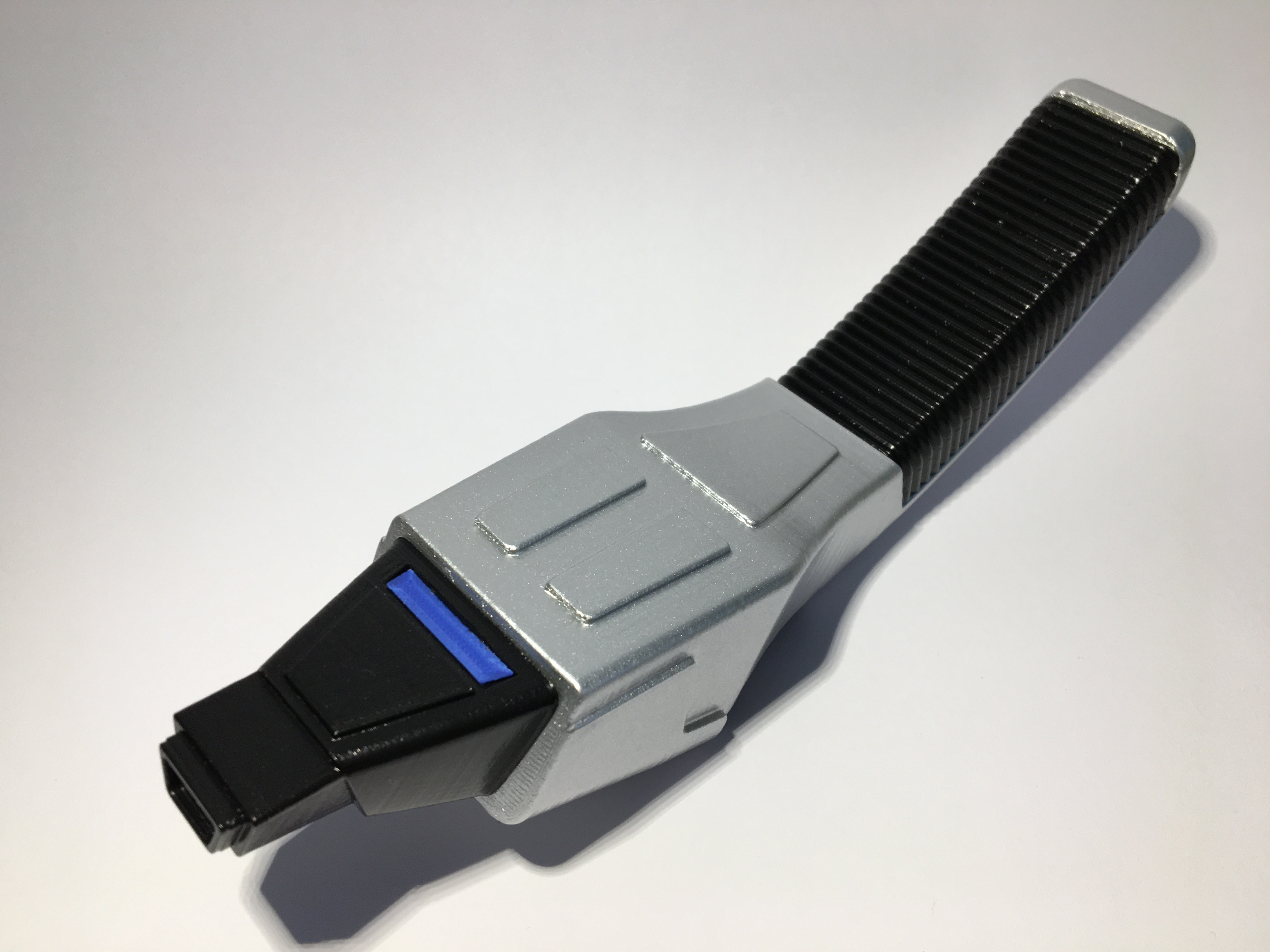 Star Trek Boomerang Phaser emitter plate mod