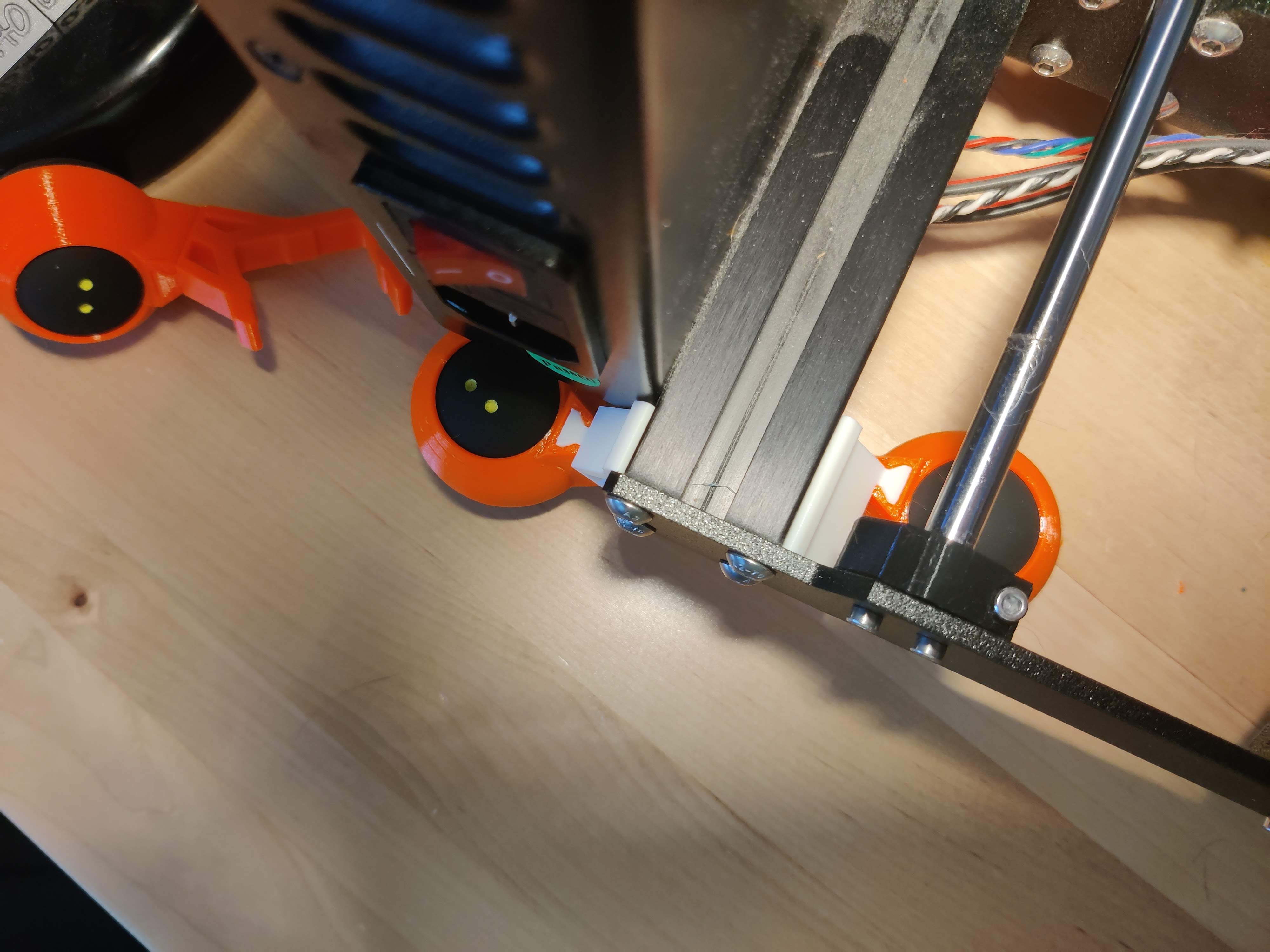 Symmetry Holder V4.0 for rear of Prusa printers by Jogaklaa | Download ...