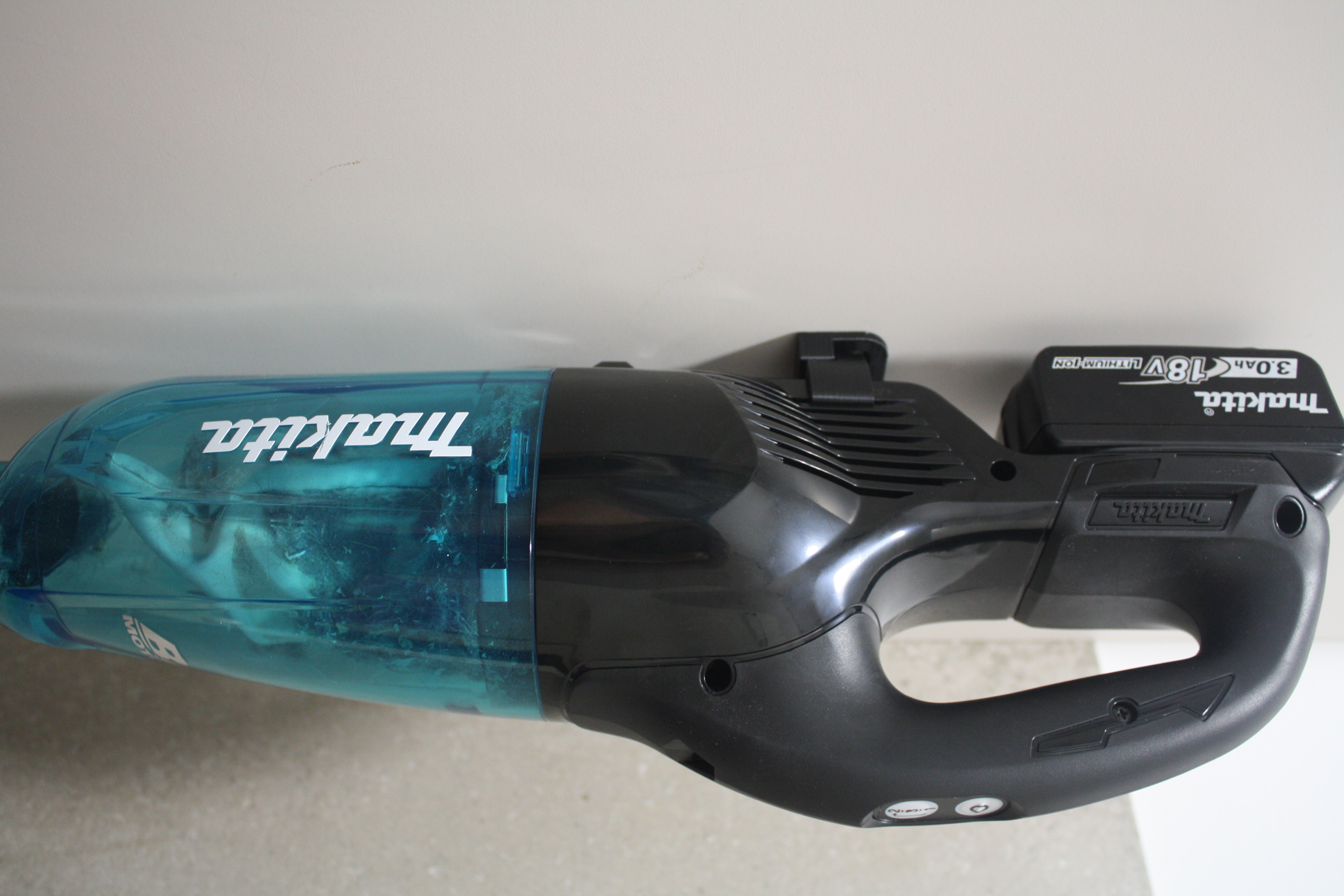 Makita vacuum cleaner holder