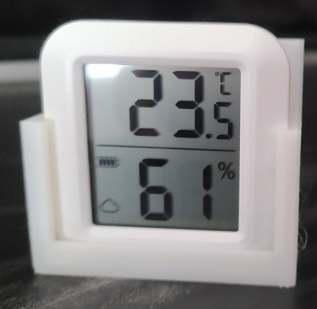ThirdReality Temperature and Humidity Stand with screw hole