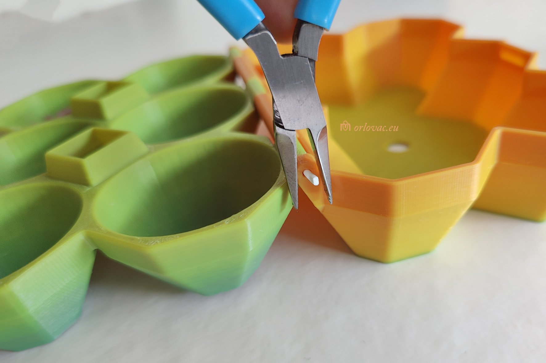 Miniatura 23 do modelo 3D Egg Box Six Pack