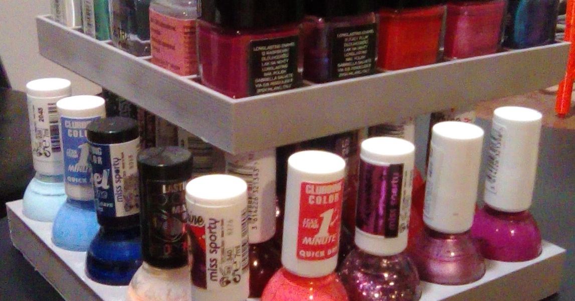 Nail polish organizers / plato pro lak na nehty by Jiří Šilhavík