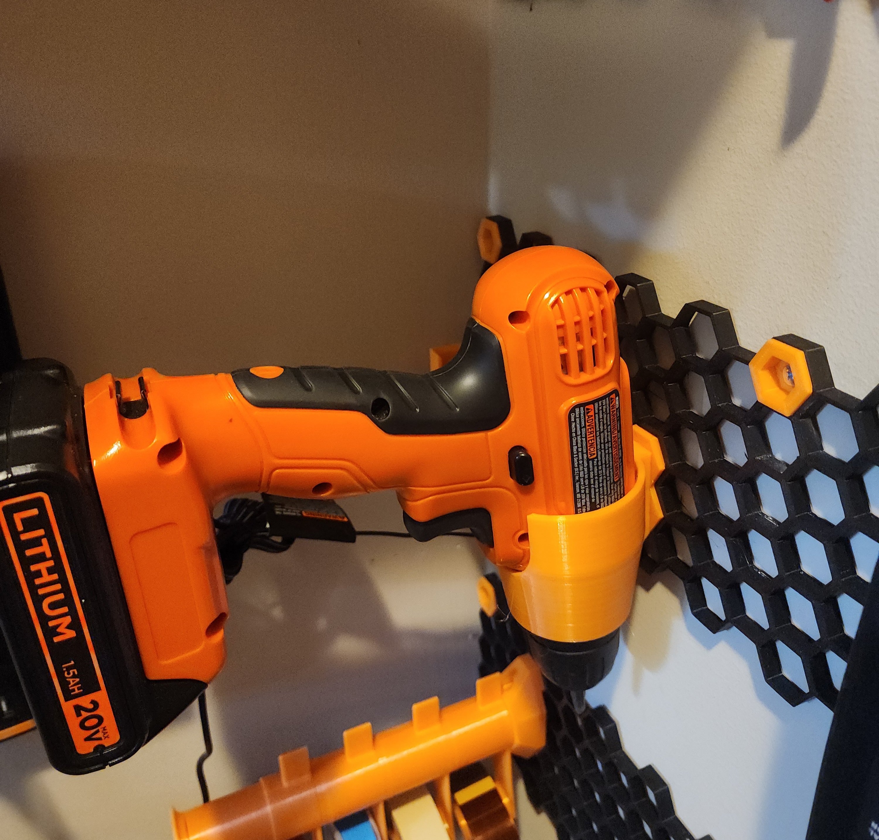 Multiboard/HSW/wall mount for Black and Decker drill