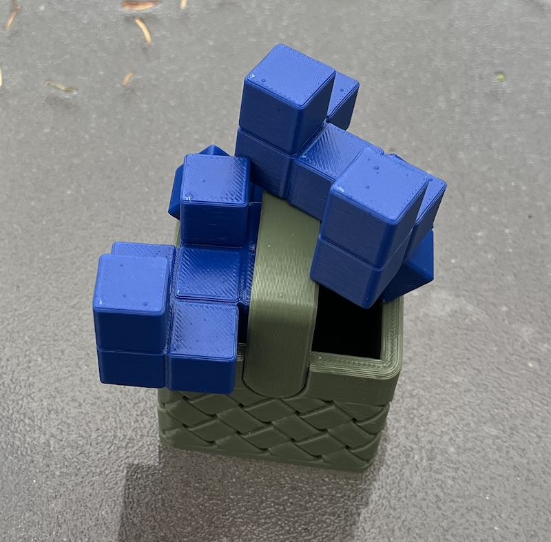Looser pieces for Akaki Picnic Basket