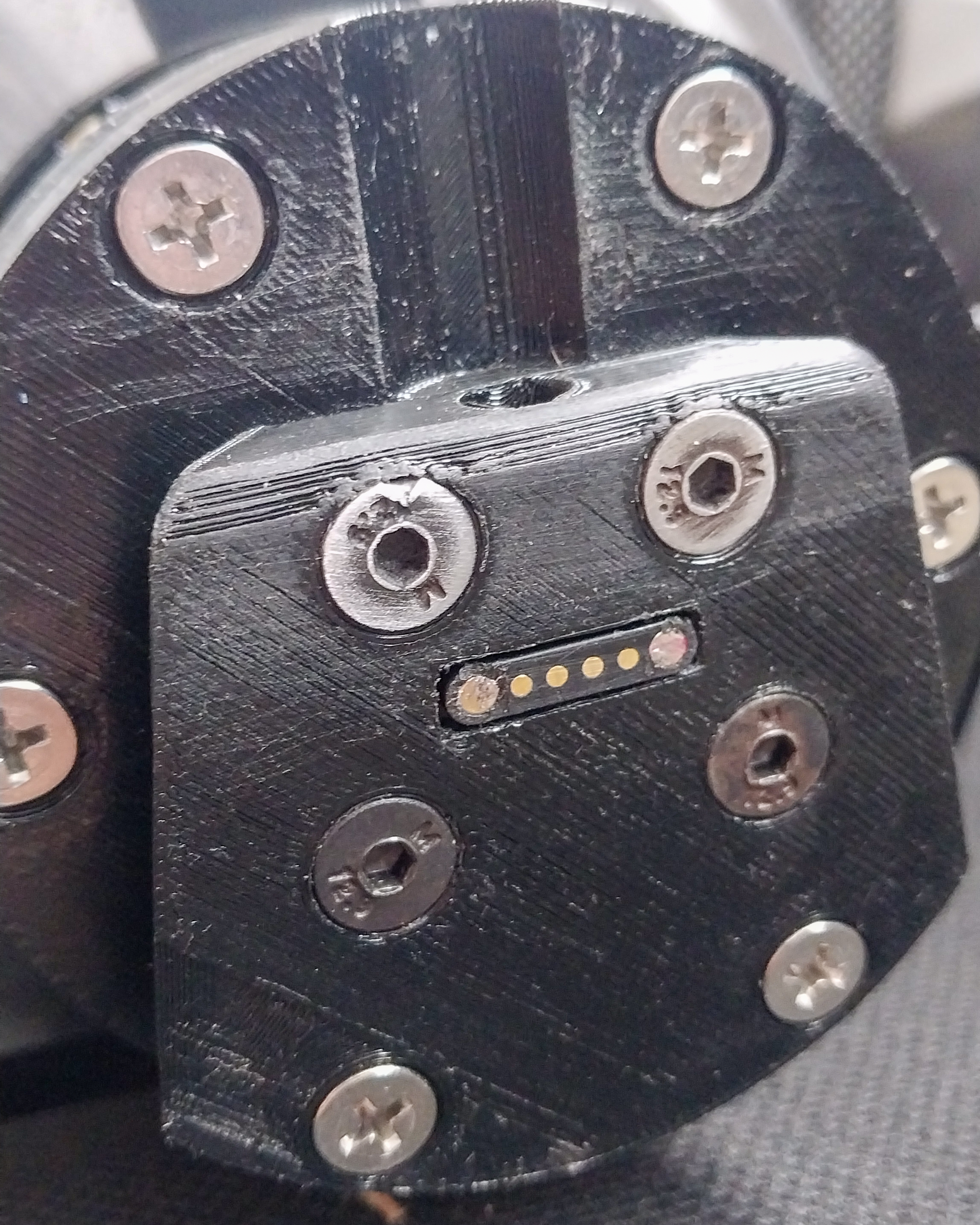 FFBeast Quick-Release with USB Passthrough