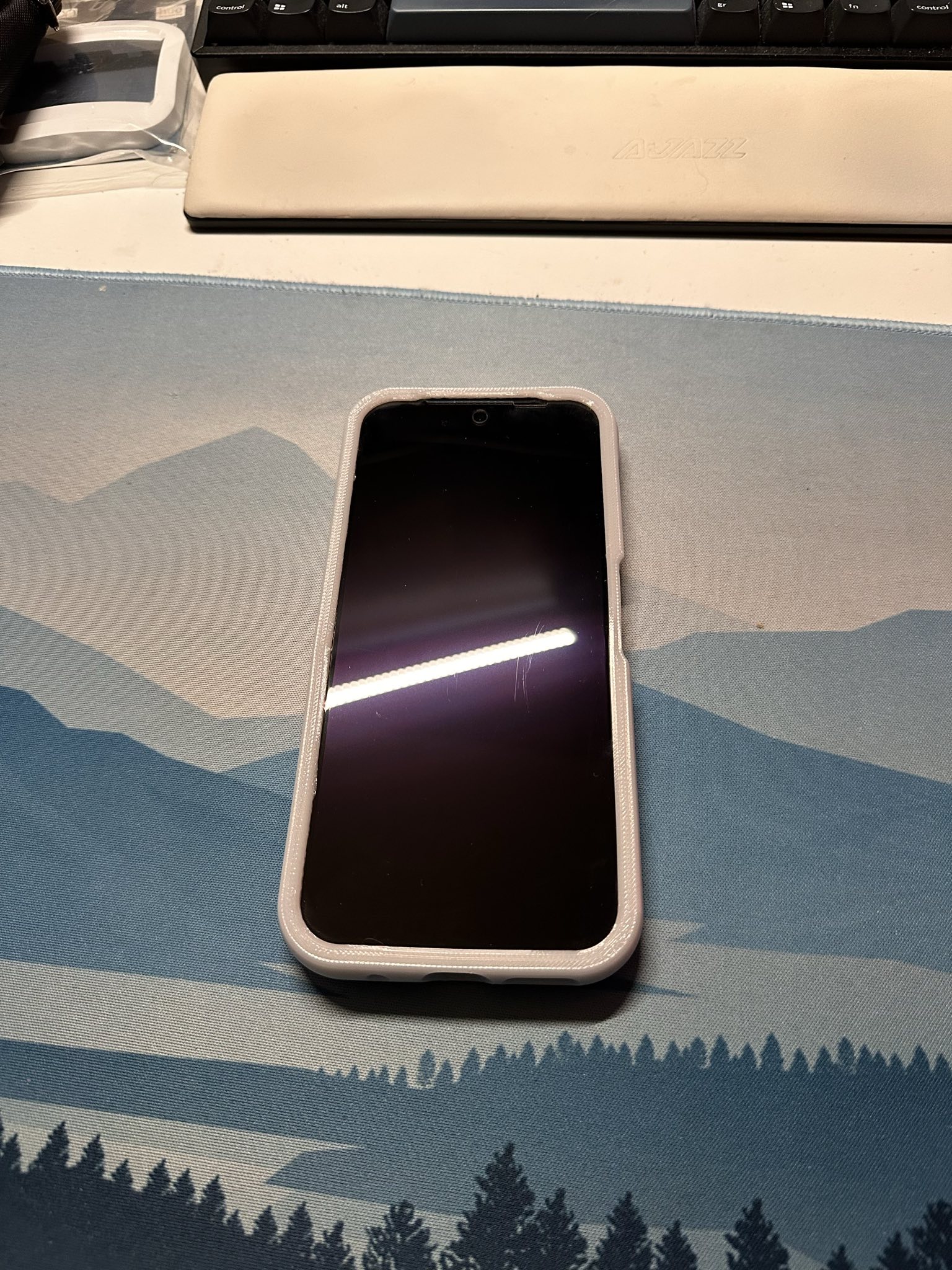 Fairphone 5 case with honeycomb style holes