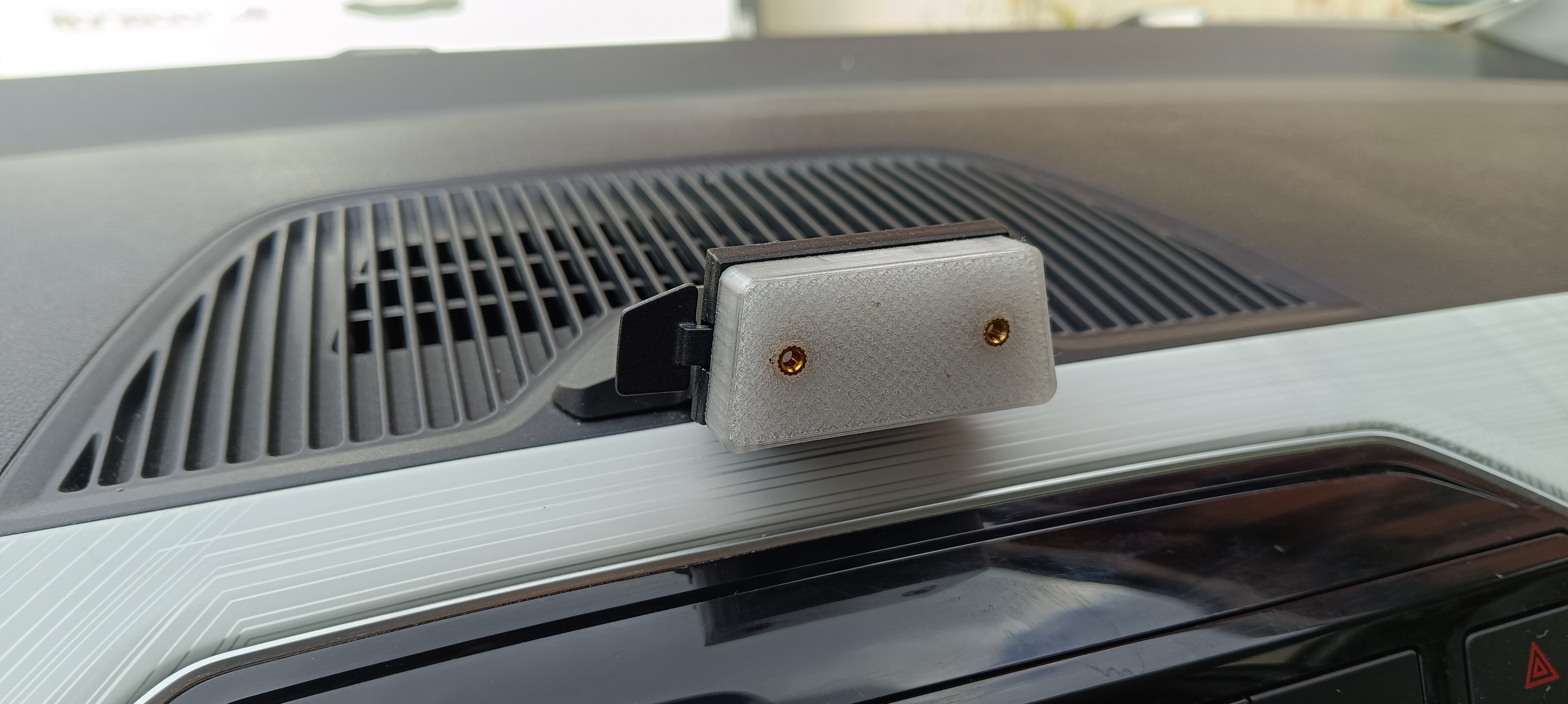 UpMiiGo Smartphone adapter
