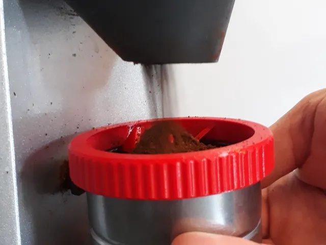 Moka pot leveler