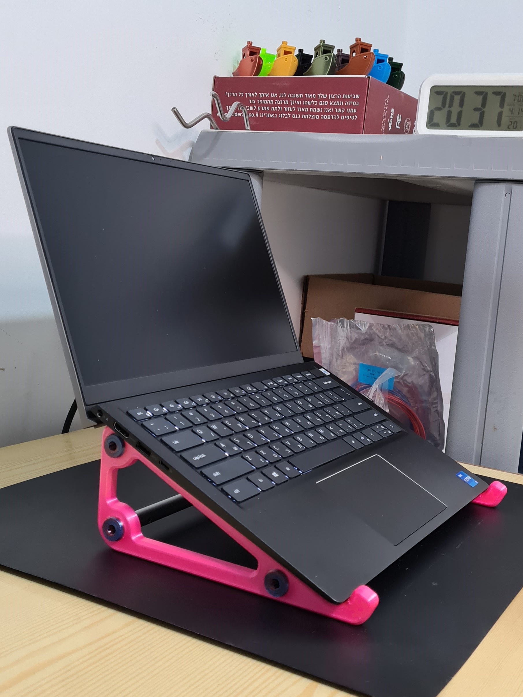 DIY Laptop Stand