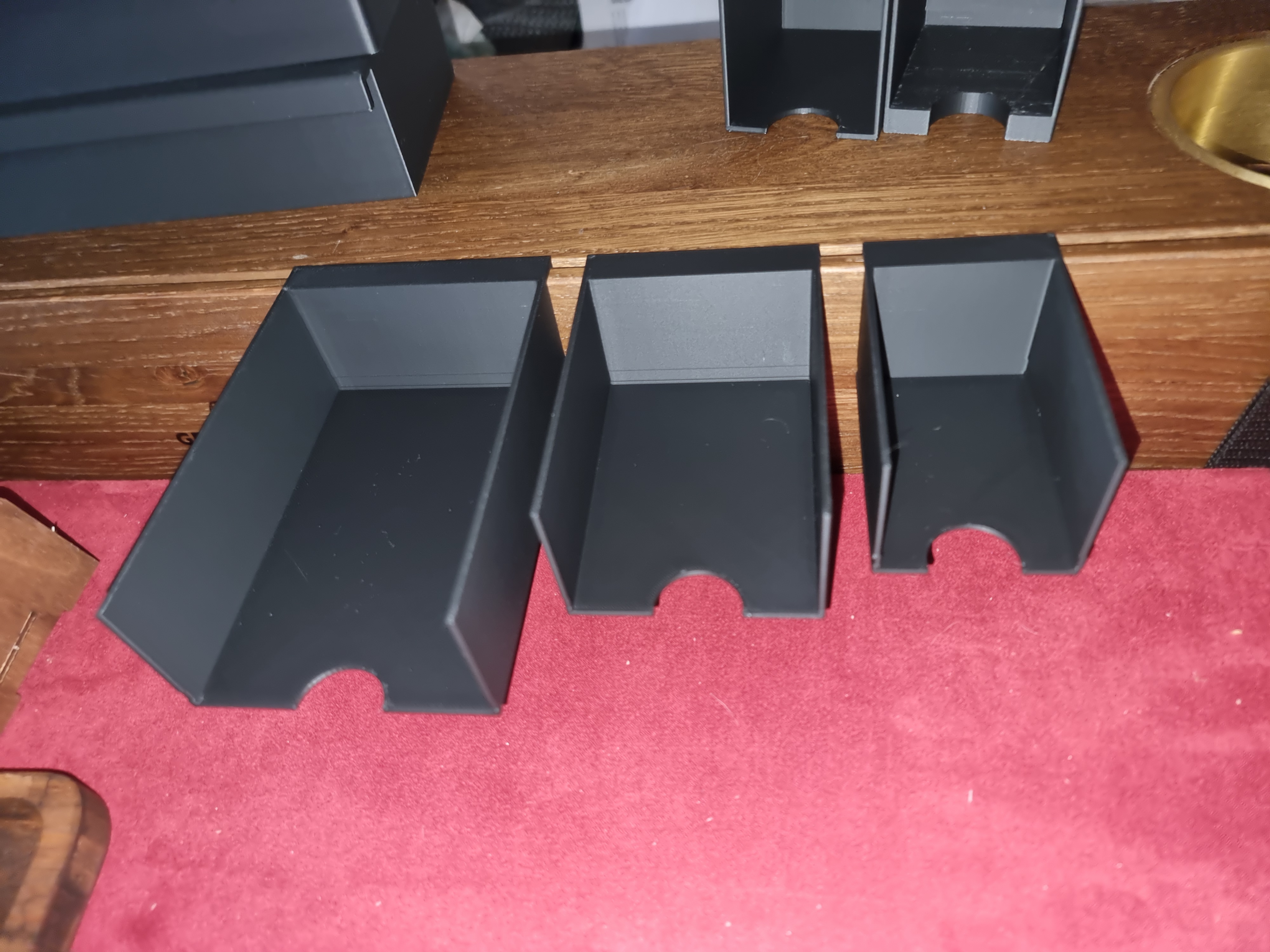 Geeknson Bristol Card Dispenser / Cardholder