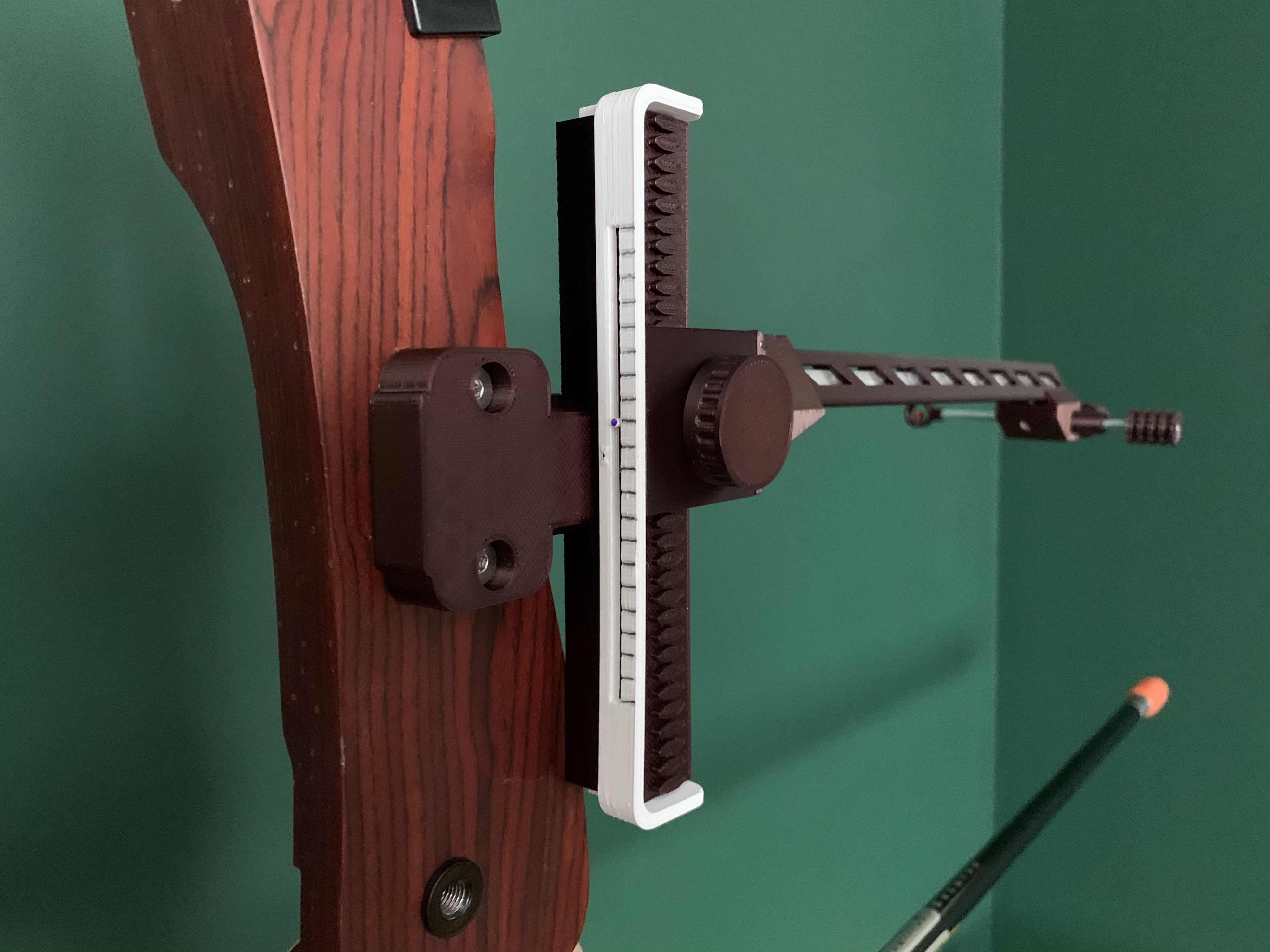 Reverse recurve bow sight (RRS) by Oposums Download free STL model