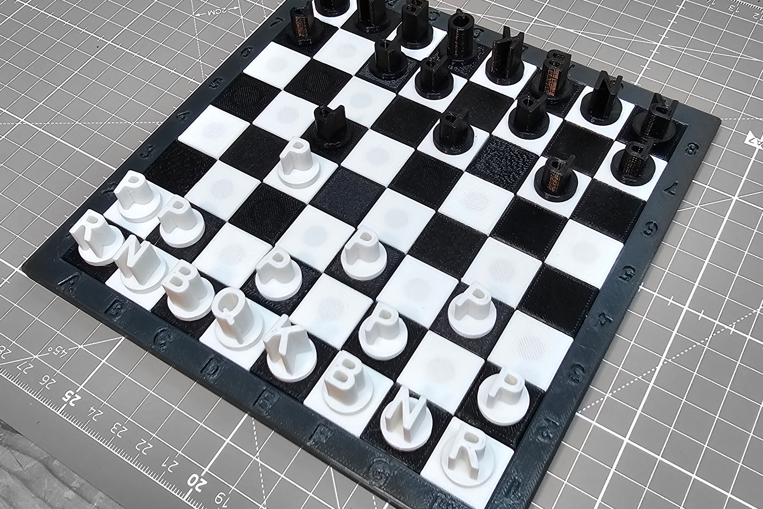CheckMate Typography Chess — thumbnail 3