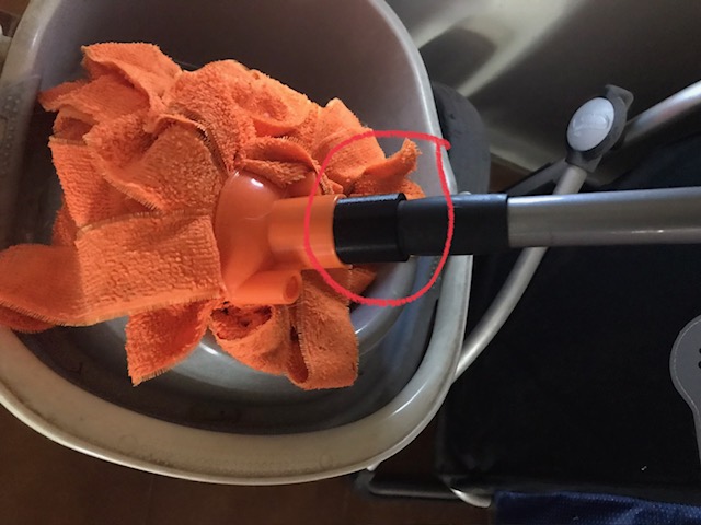 Adapter for M24 (as used in Greece) Mop to cone threaded pole