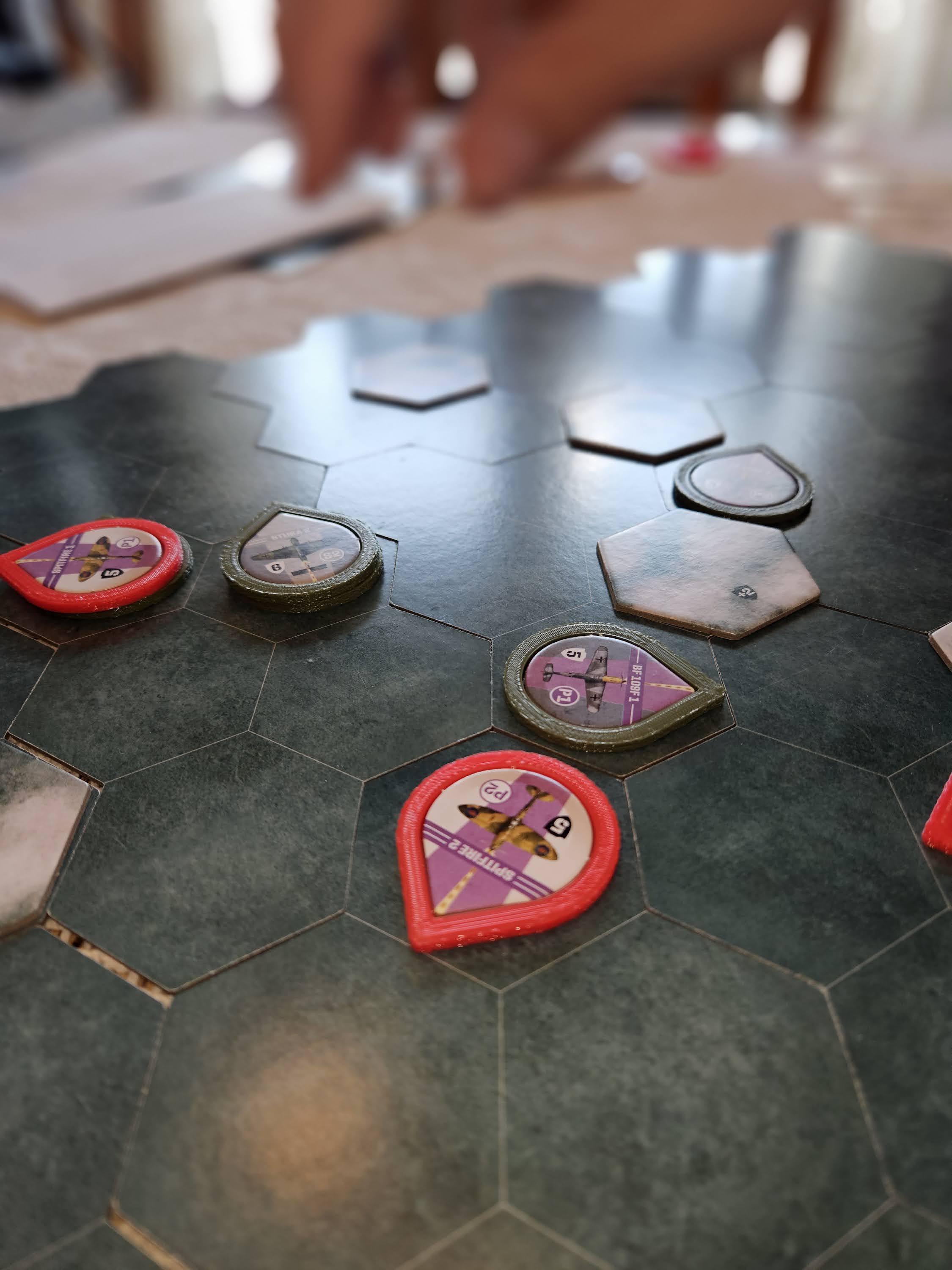 Undaunted: Battle of Britain - counter holder