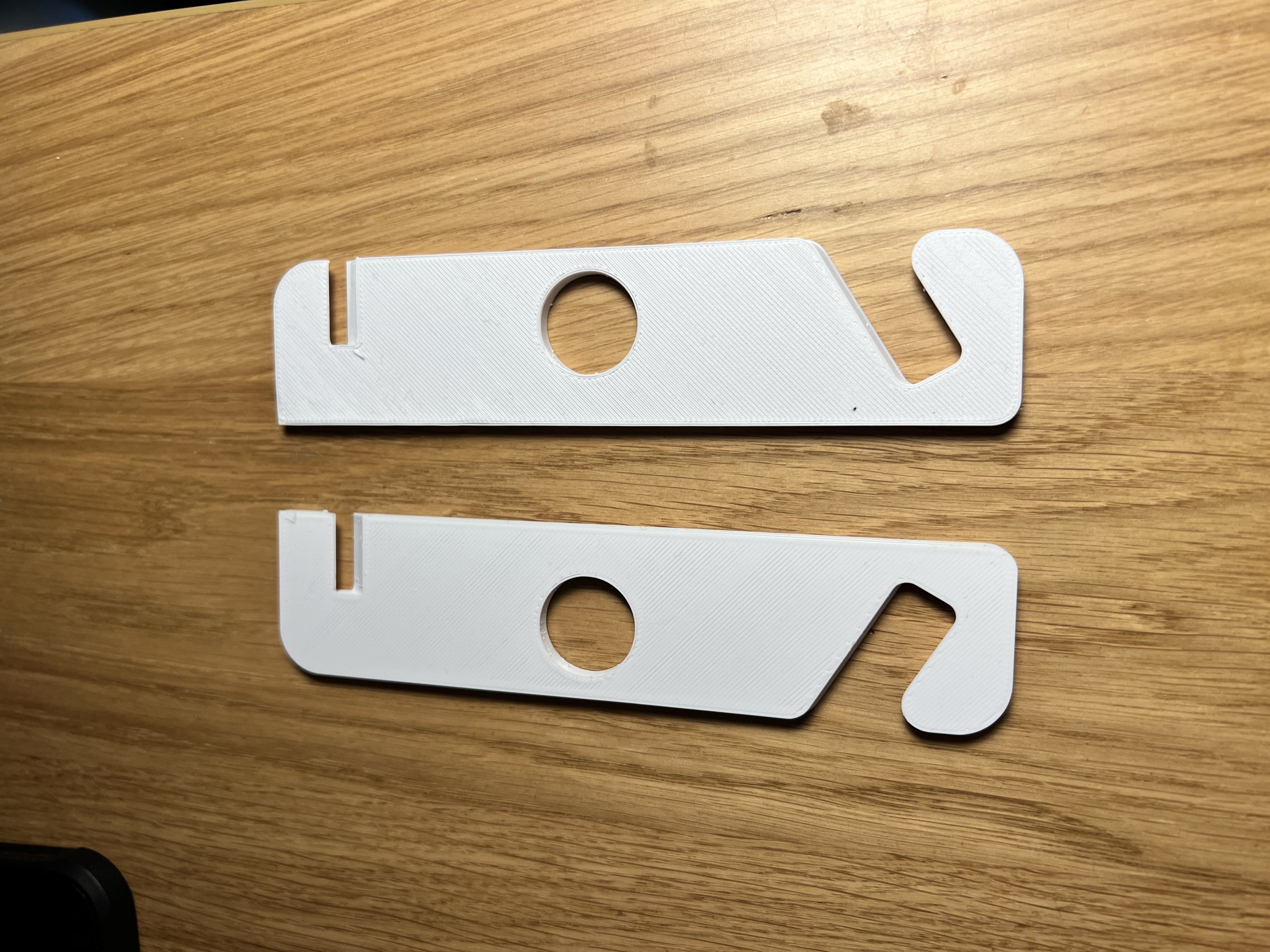 Portable iPad/iPad Mini/iPad Pro Stand by Mark McGookin Download free