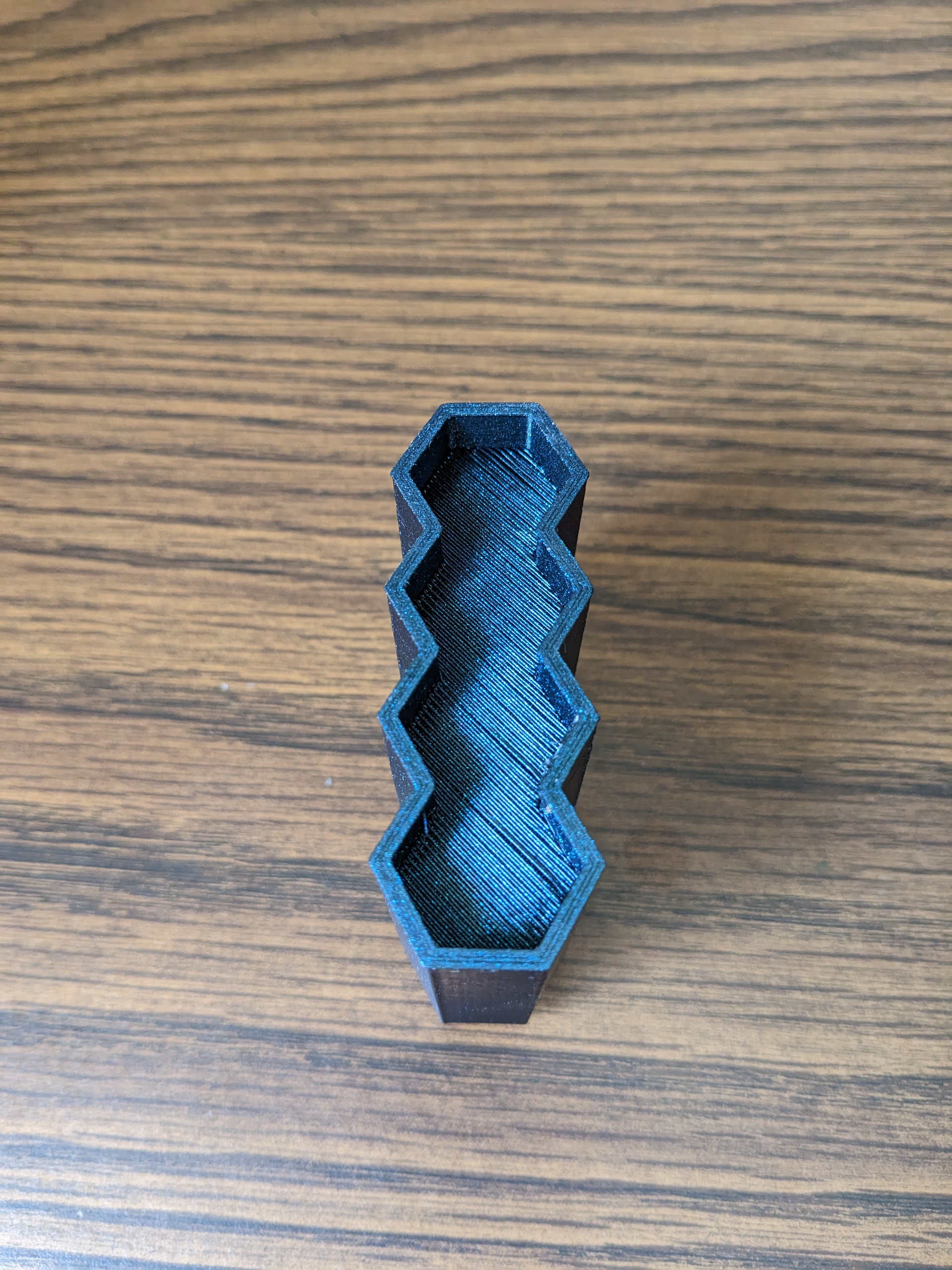Miniatura 3 do modelo 3D Stackable AA Battery Holder