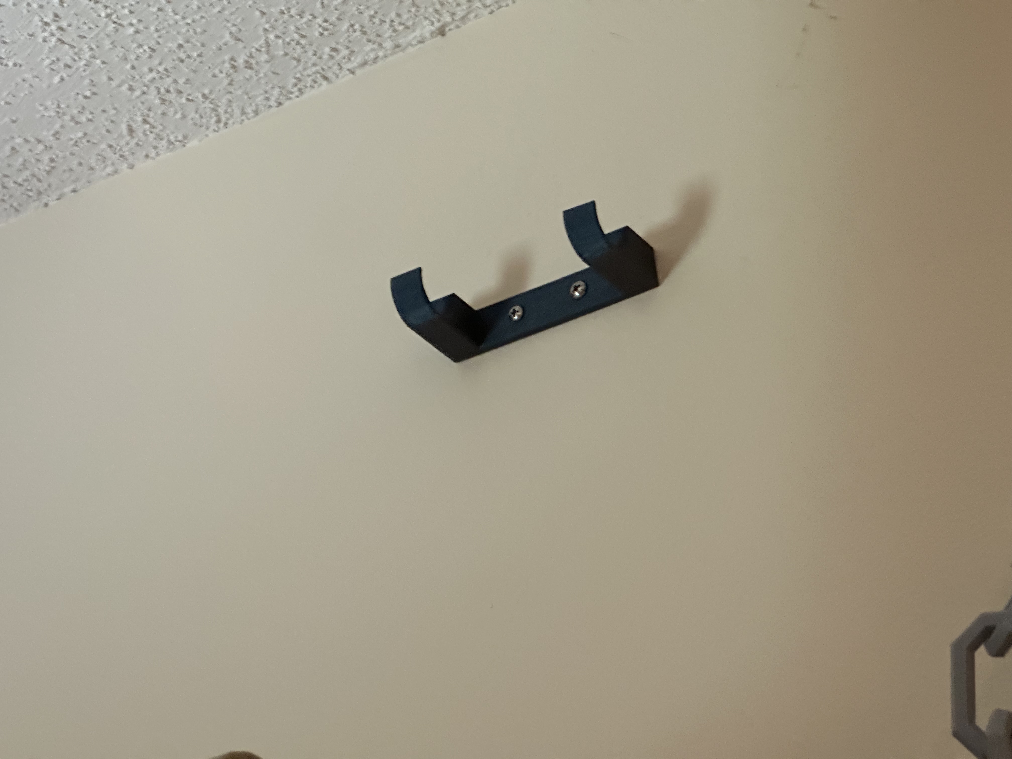 Leviathan Axe Hanger