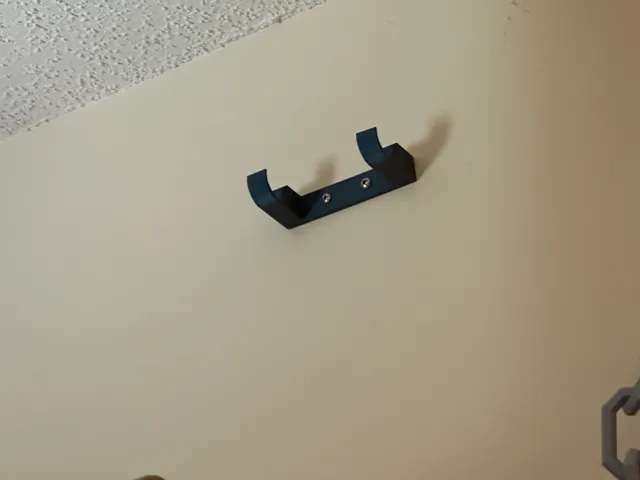 Leviathan Axe Hanger