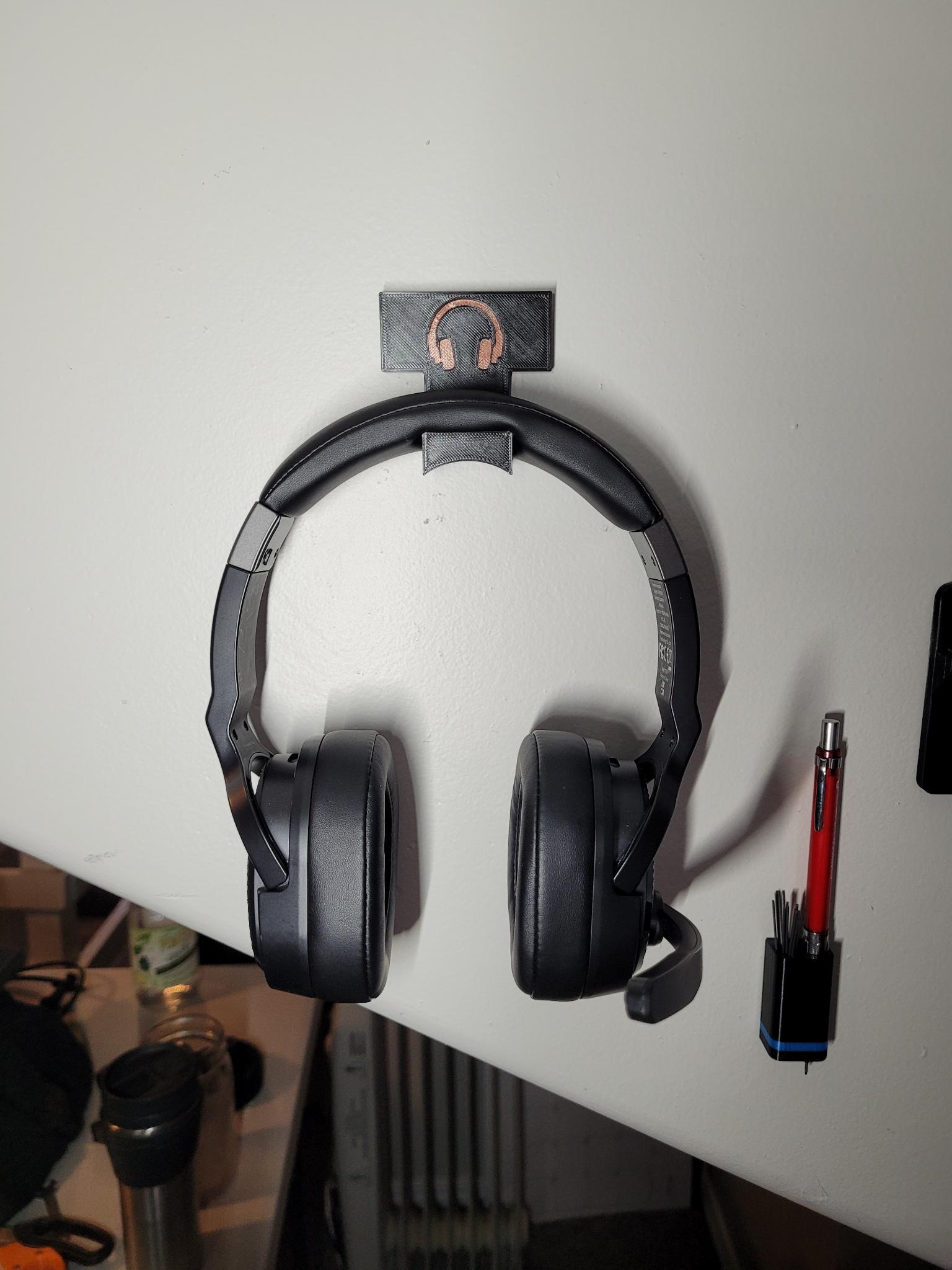 Headphone Holder -- Wall Mount