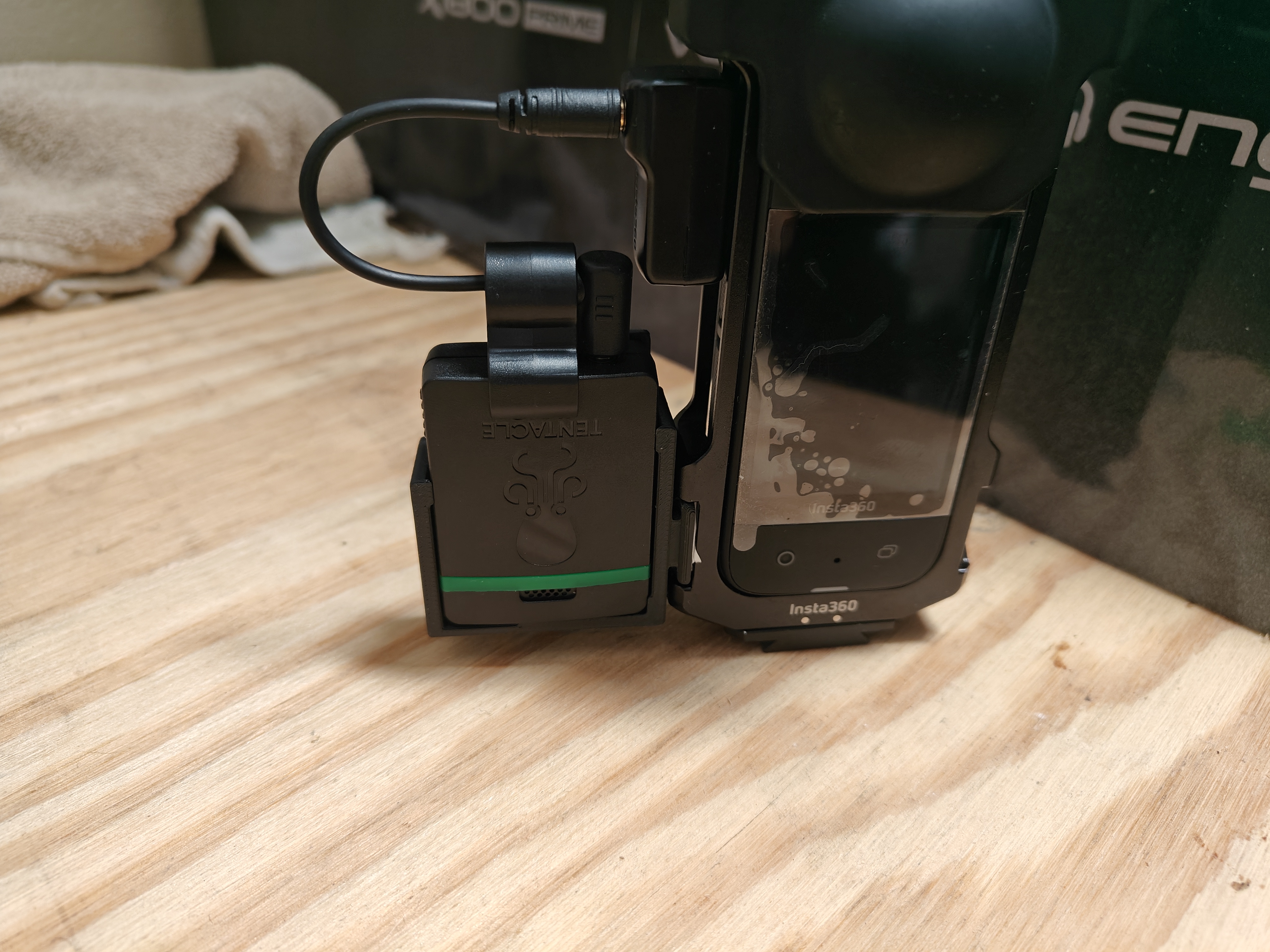 Tentacle Sync E Case for Insta360 x3 official cage (SmallRig)