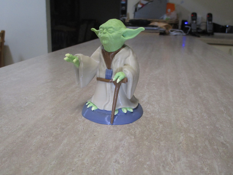 Yoda using the Force (MMU Colour remix)