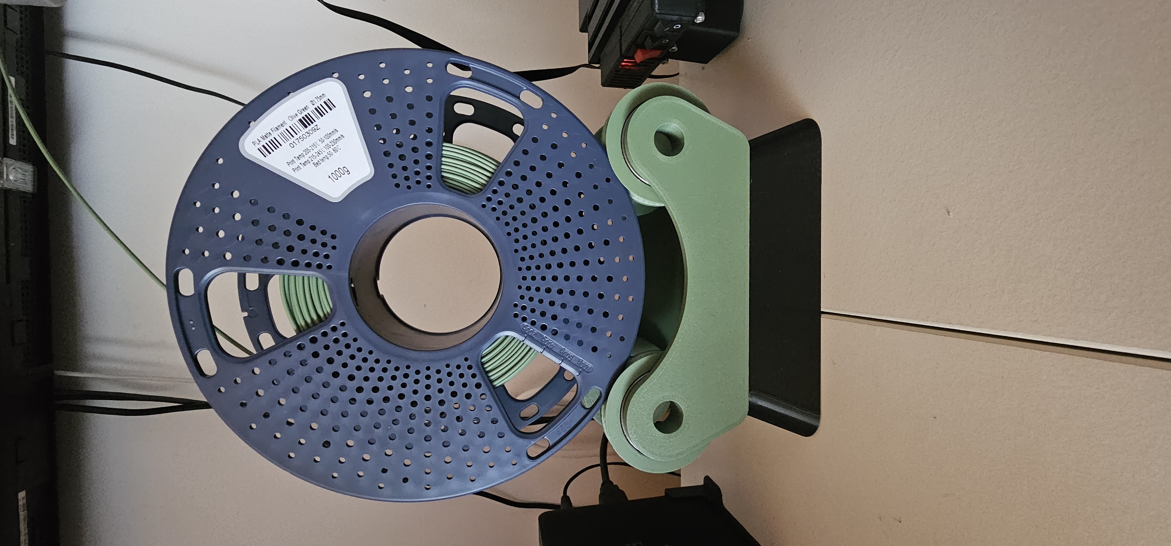 Filament roller