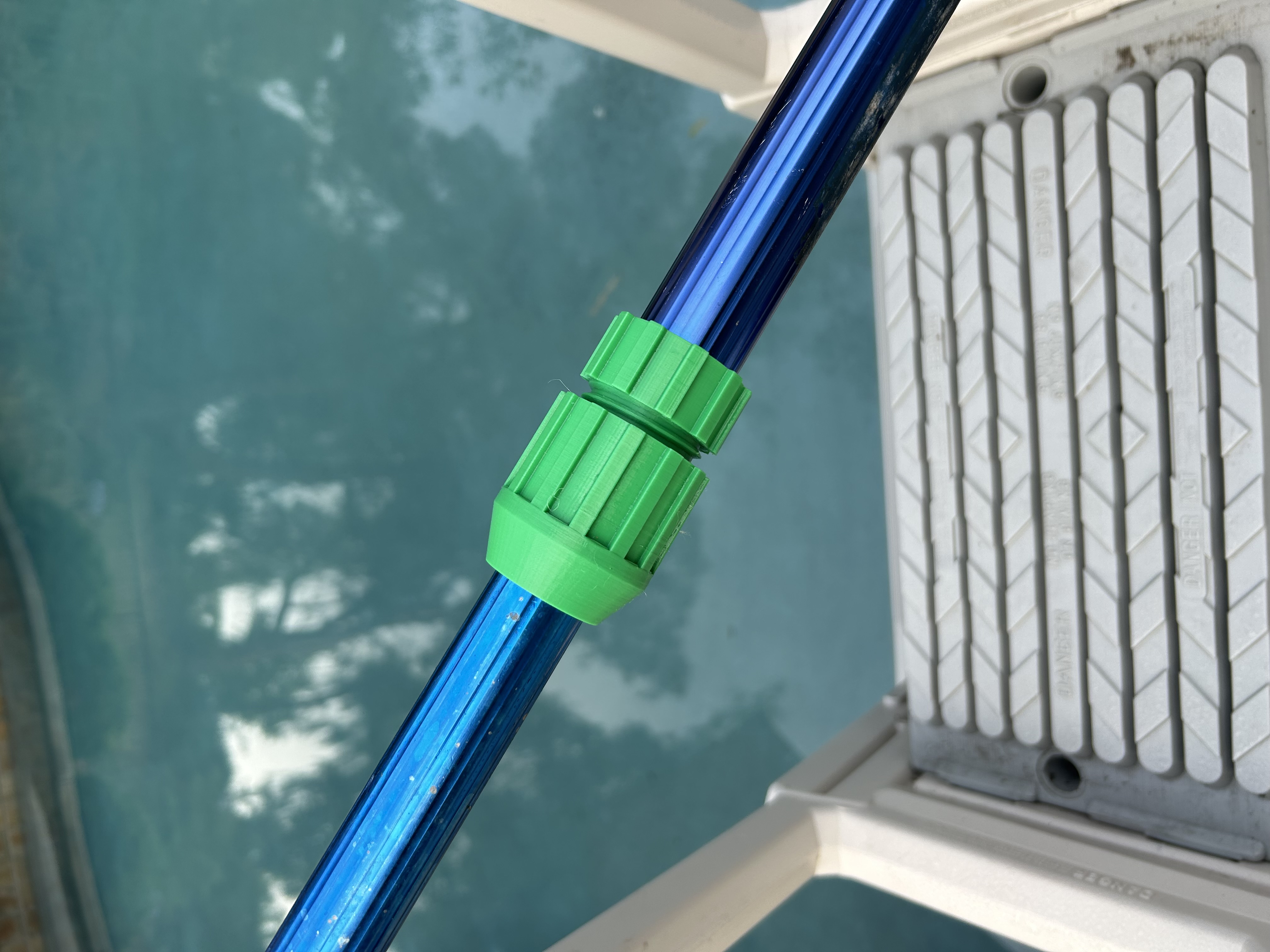 Pool Pole Clamp