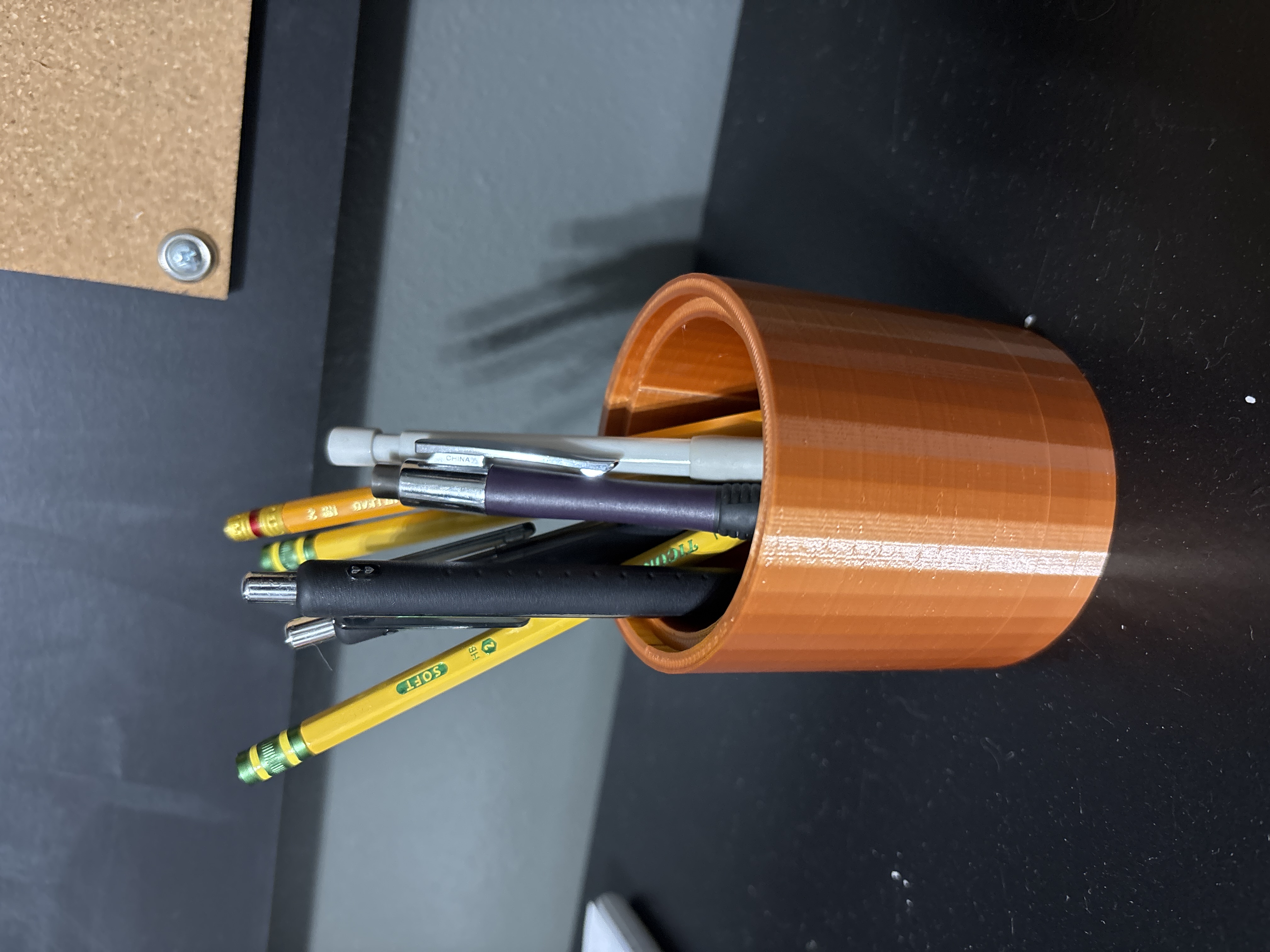 Cylinder container