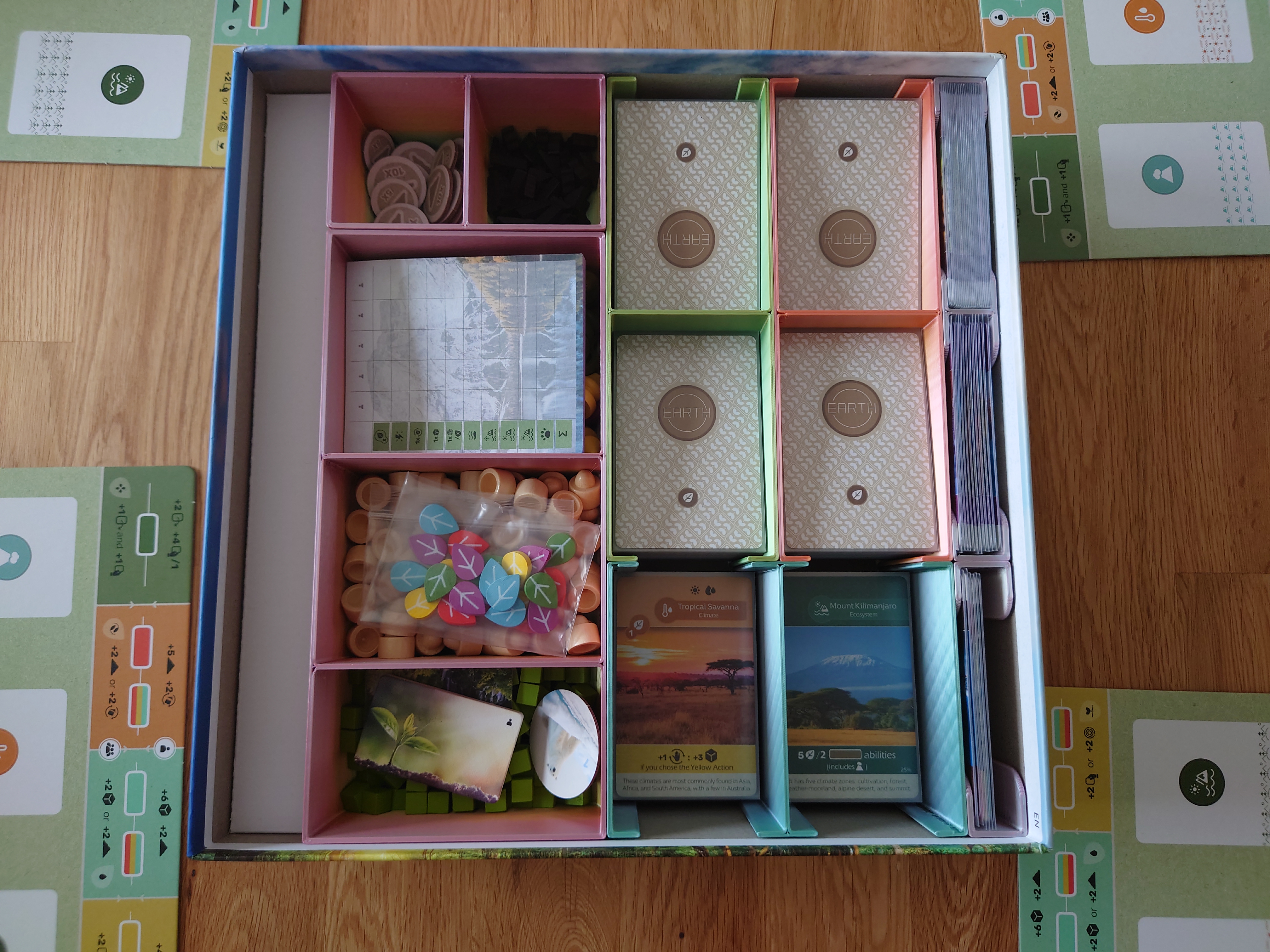 Miniatura 2 do modelo 3D Earth Boardgame Insert
