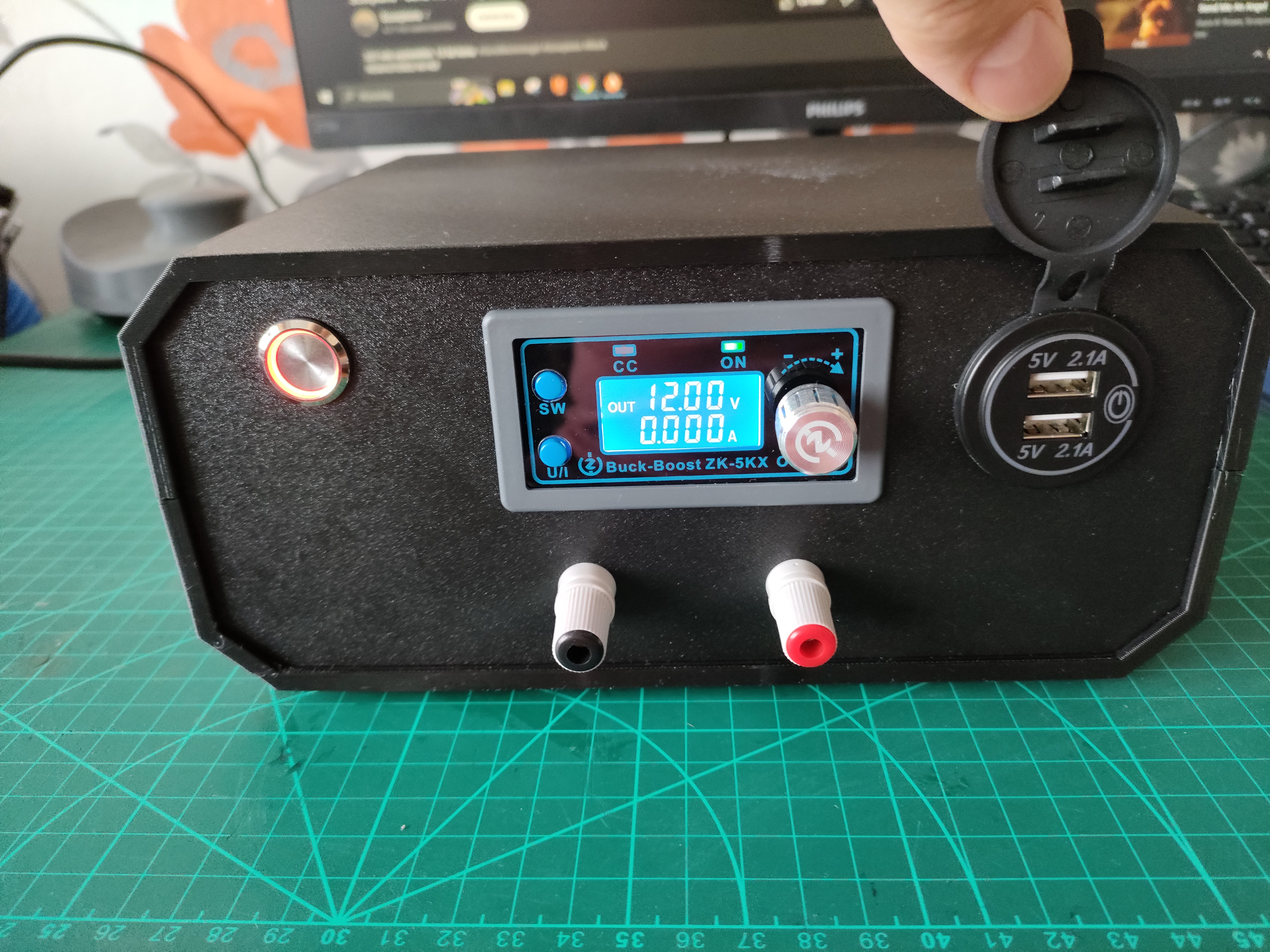 Editable electronic enclosure — miniatura 2