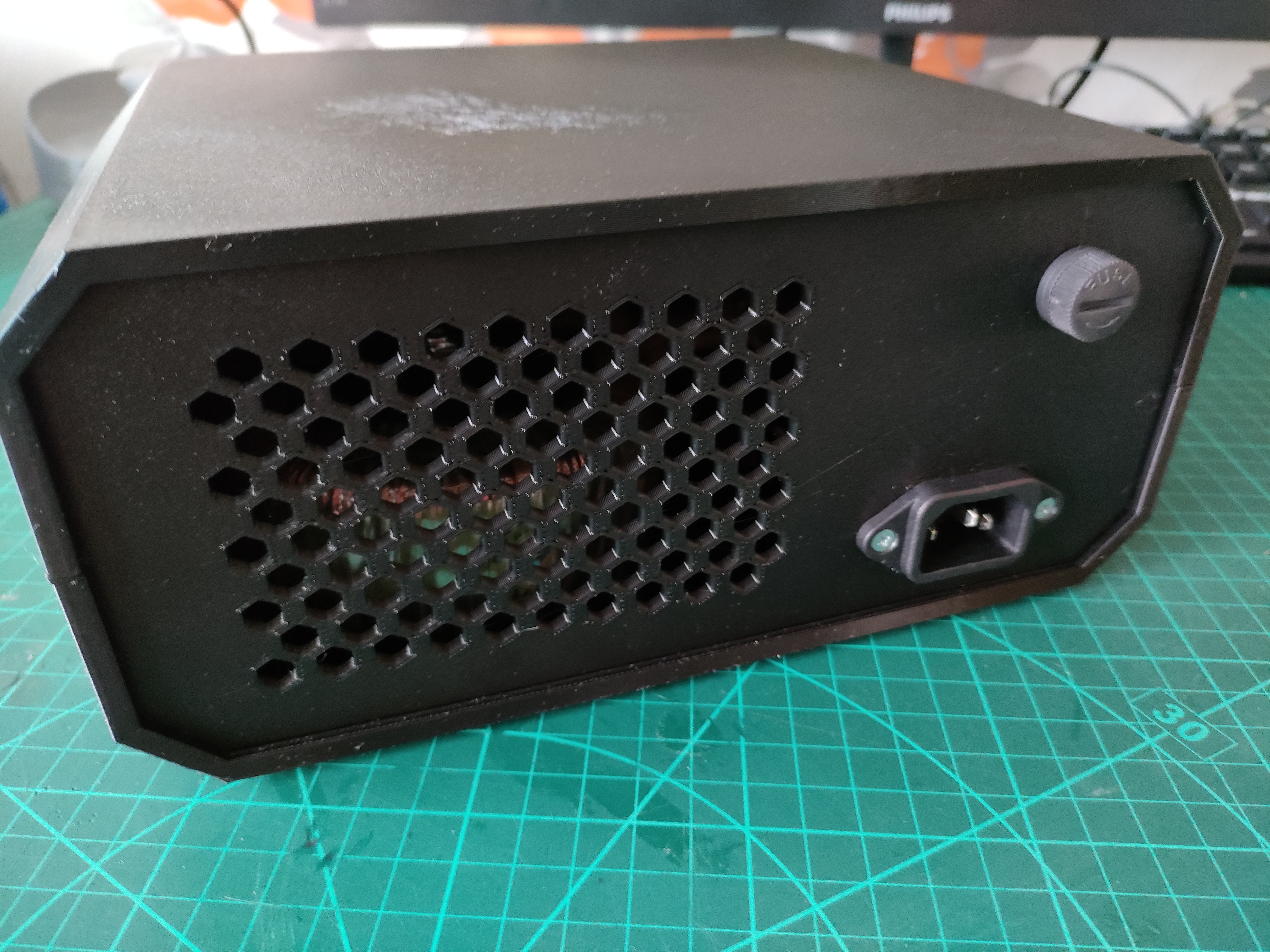Editable electronic enclosure — miniatura 3