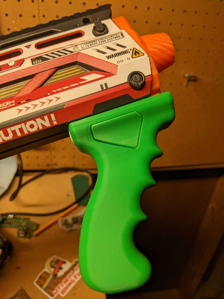 Thomas - Yet another Angled Foregrip for Nerf blasters