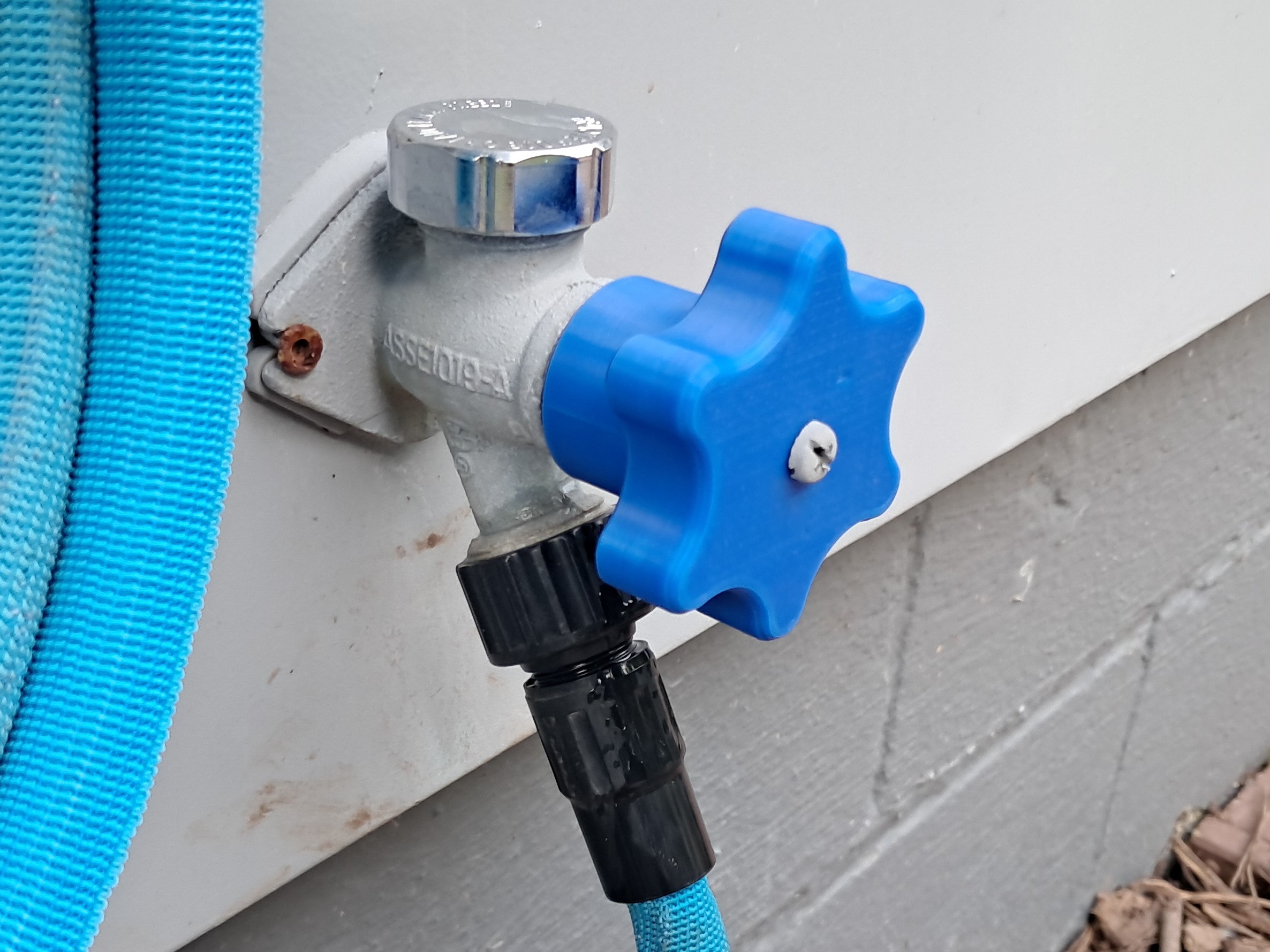 V2 Handle for outdoor faucet / sillcock / hose bibb / spigot / hydrant /hose water valve