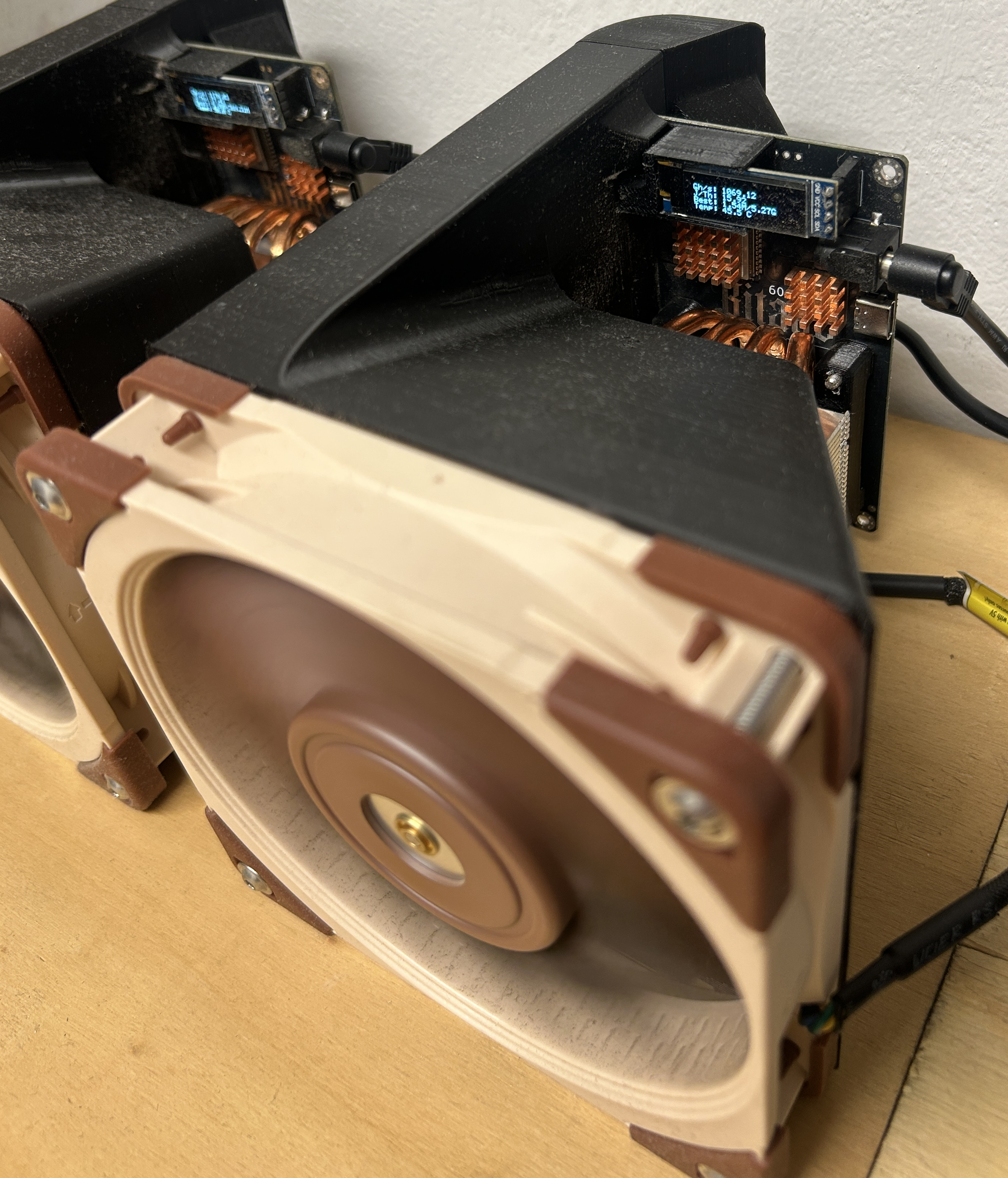 Bitaxe 601 (Bitaxe Gamma) Fan Cooler / 120mm Cooling Shroud
