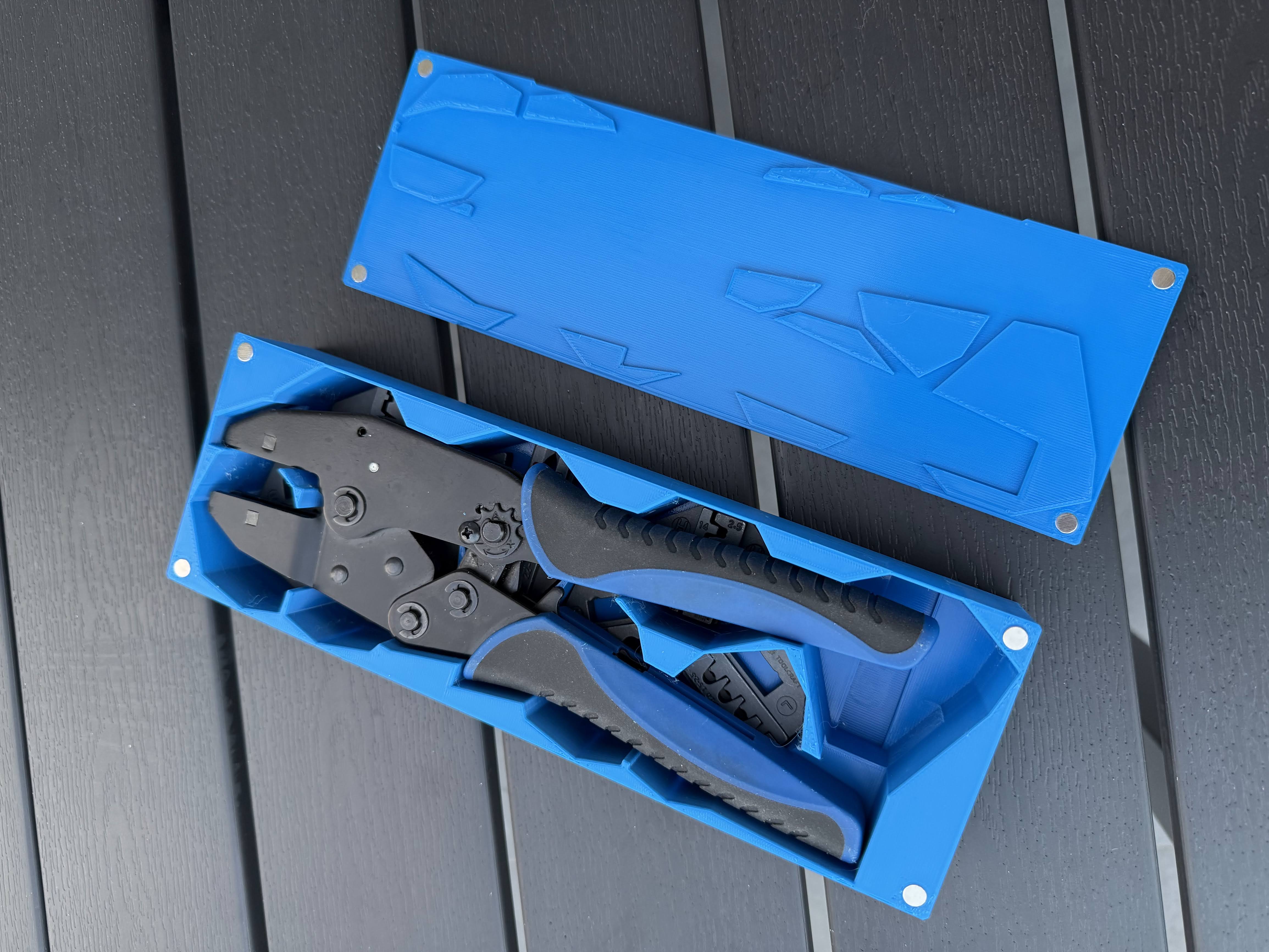 Case for Crimping Pliers with Interchangeable Dies