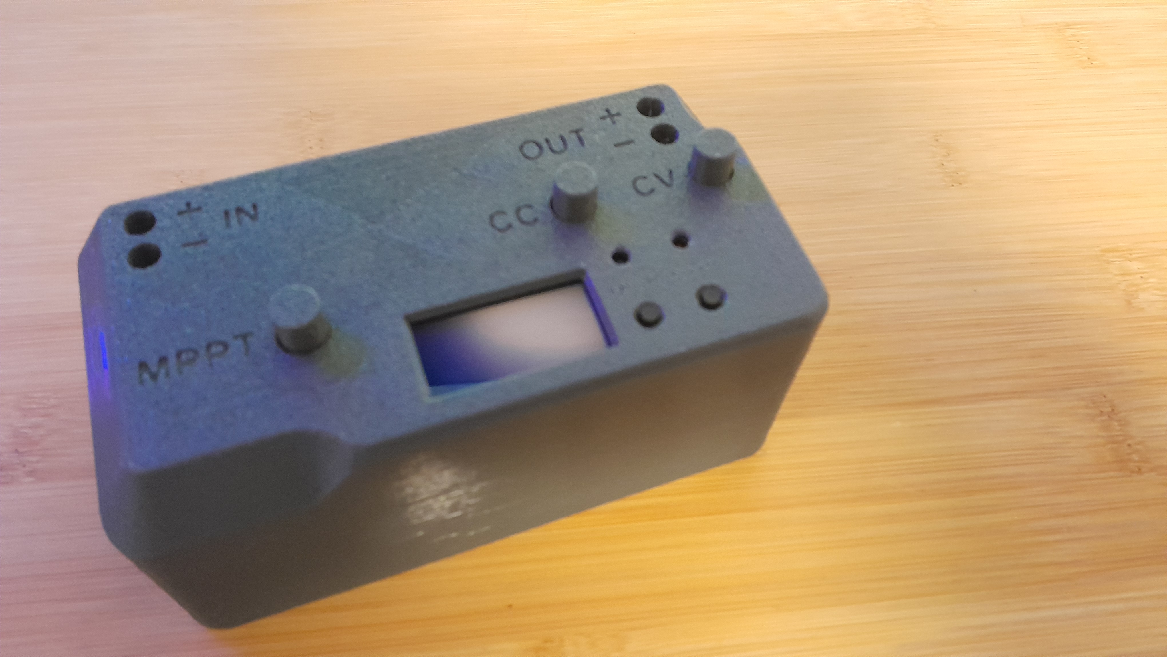 ZK-SJ20 Mppt Buck Boost Case