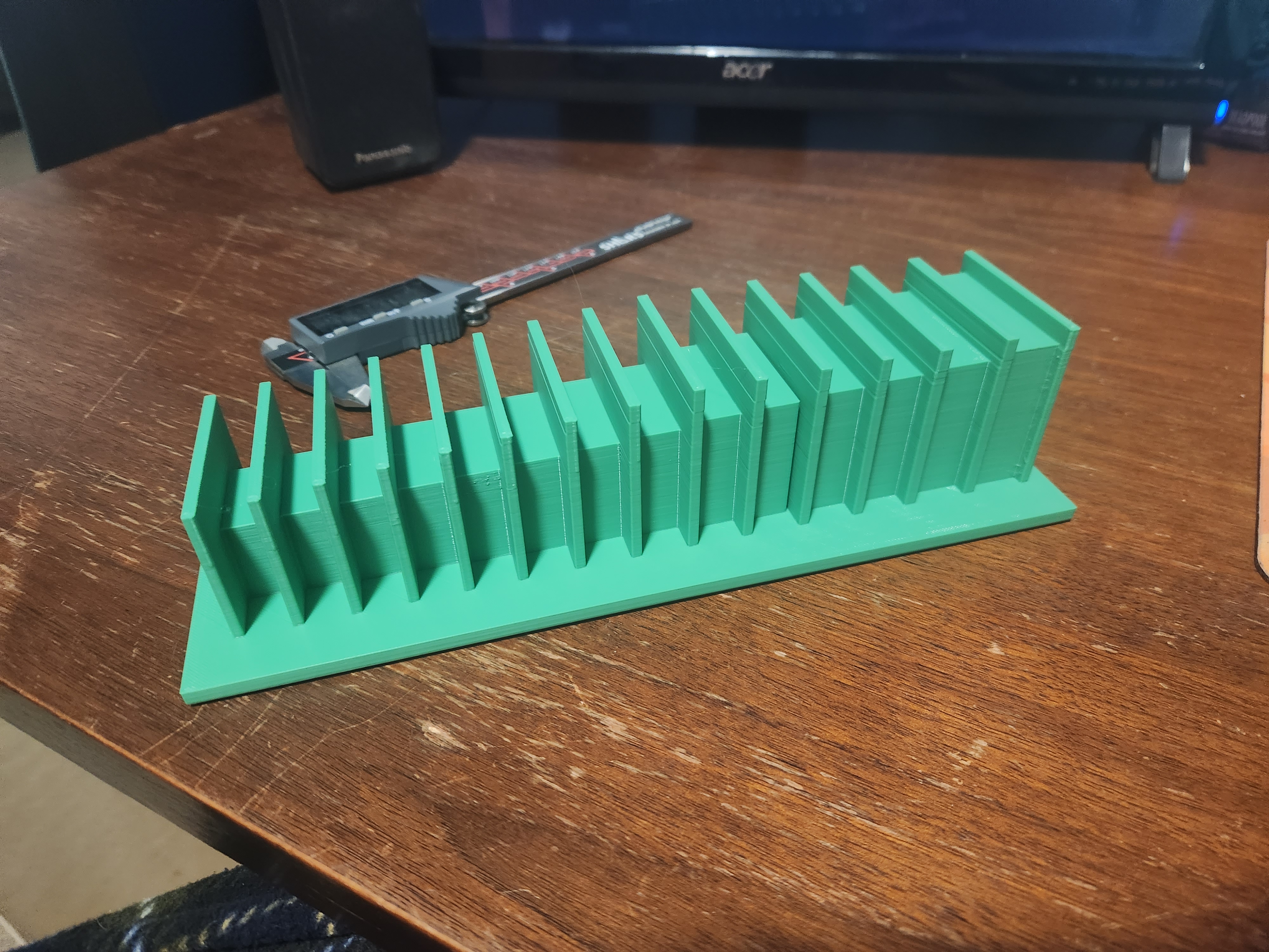 jumbo crowsfeet set organizer