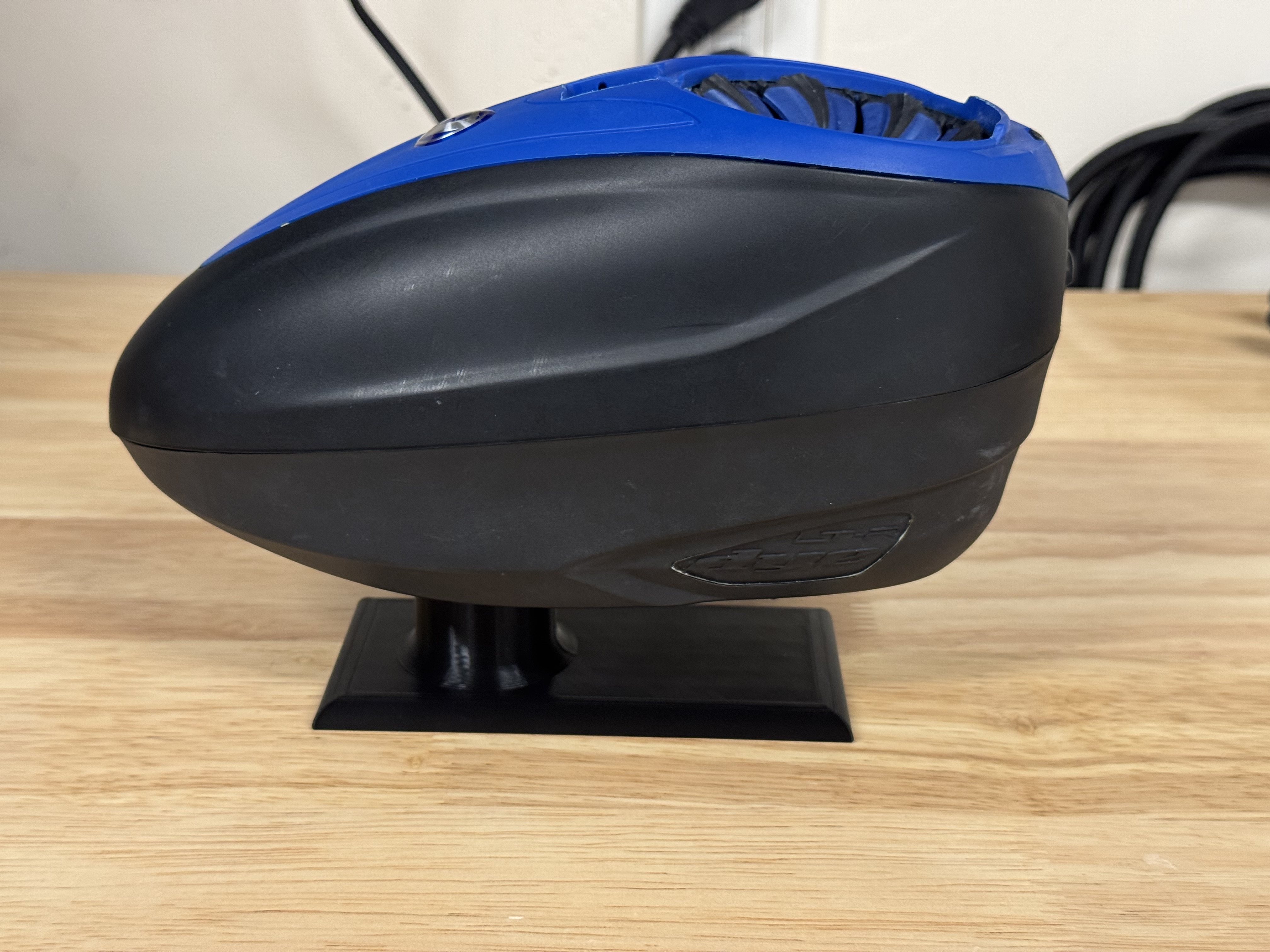 Paintball Loader Stand — thumbnail 3
