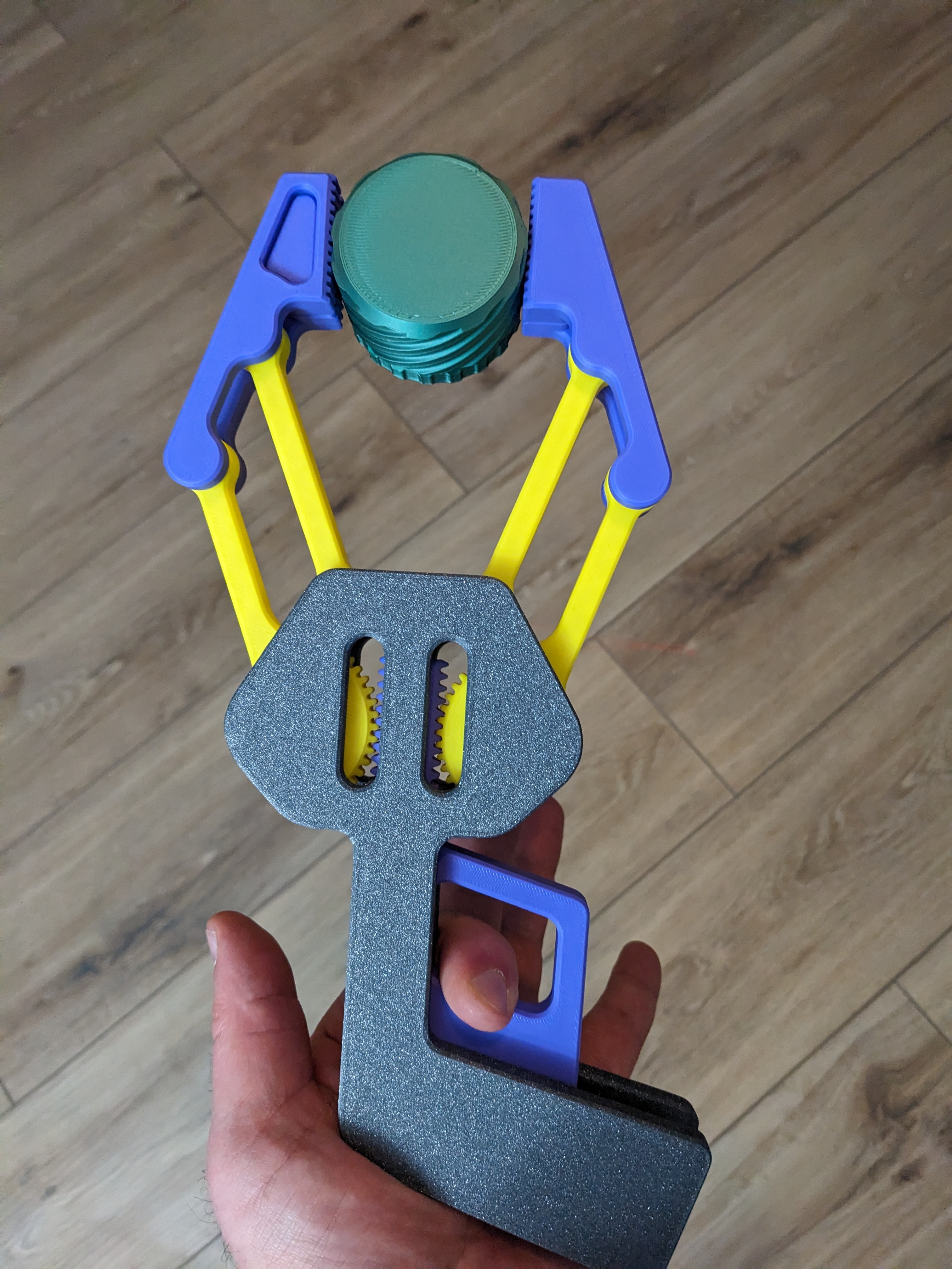 Robot Gripper with Pistol Grip | No Support