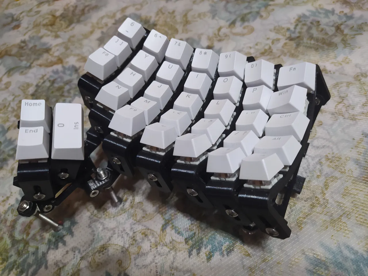 Fossil adjustable keyboard by sleepink | Download free STL model ...